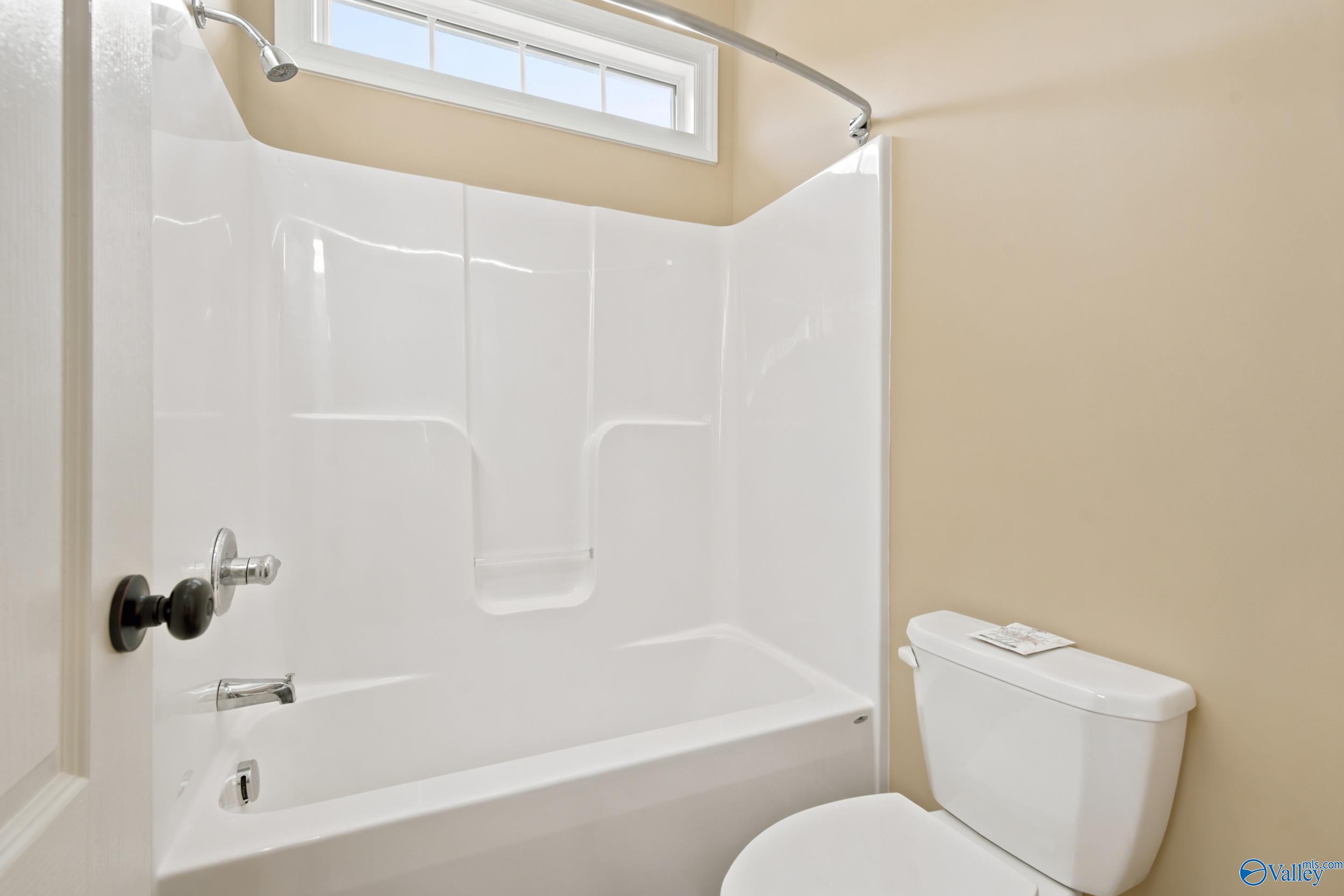 15112 Lakeside Trail