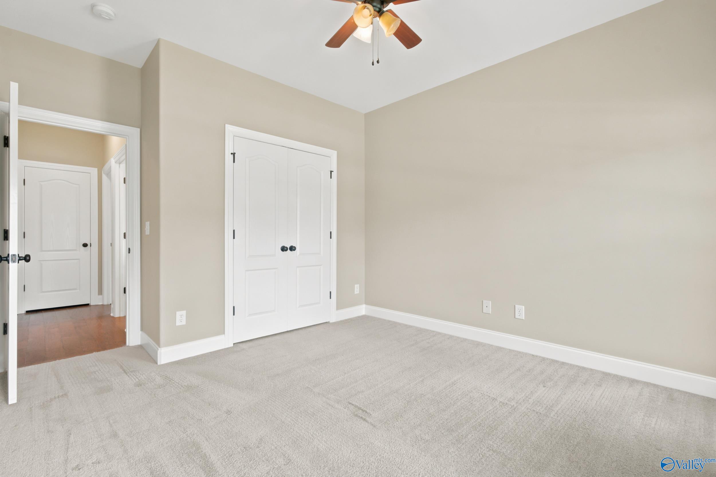15112 Lakeside Trail
