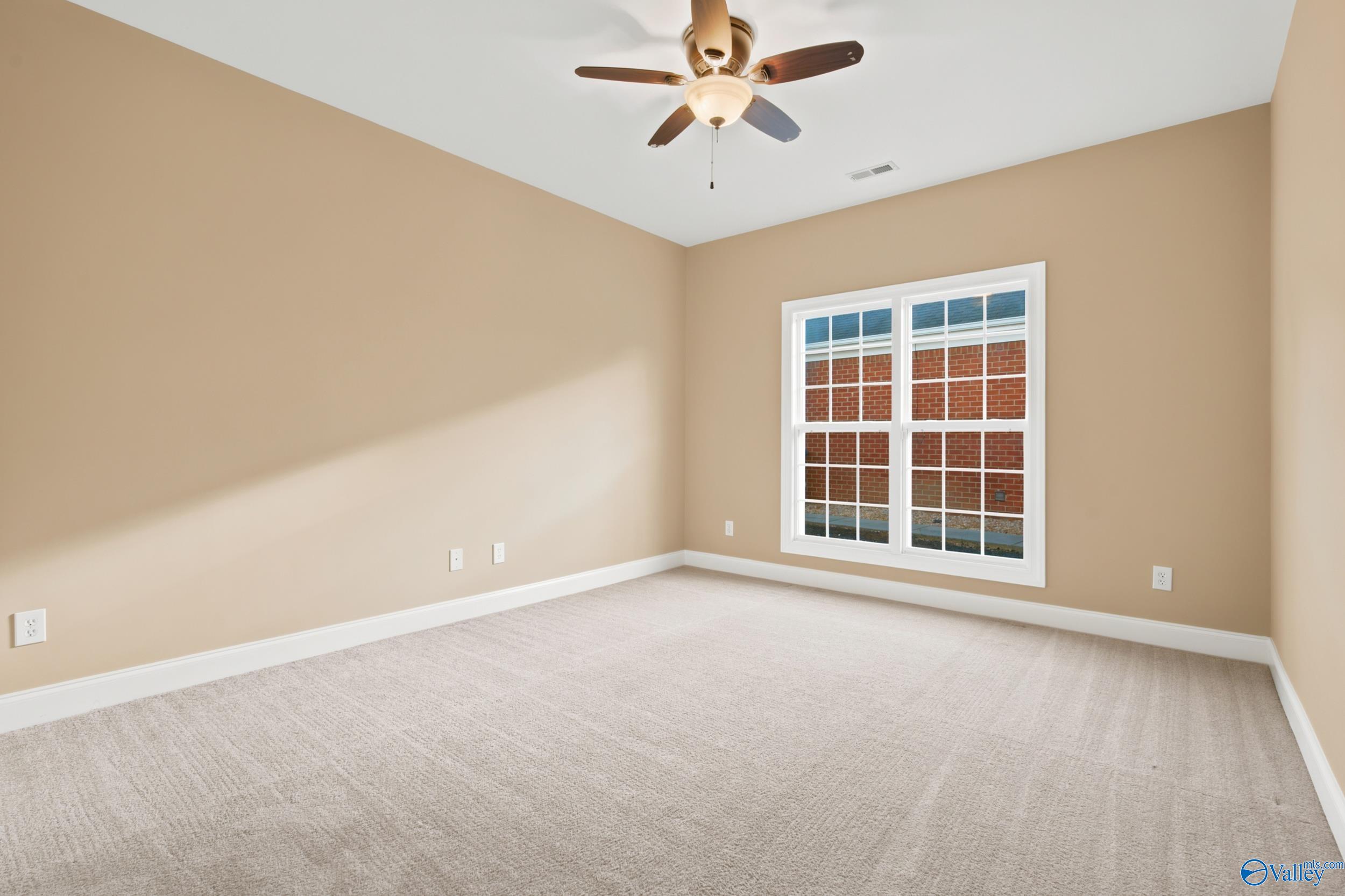 15112 Lakeside Trail
