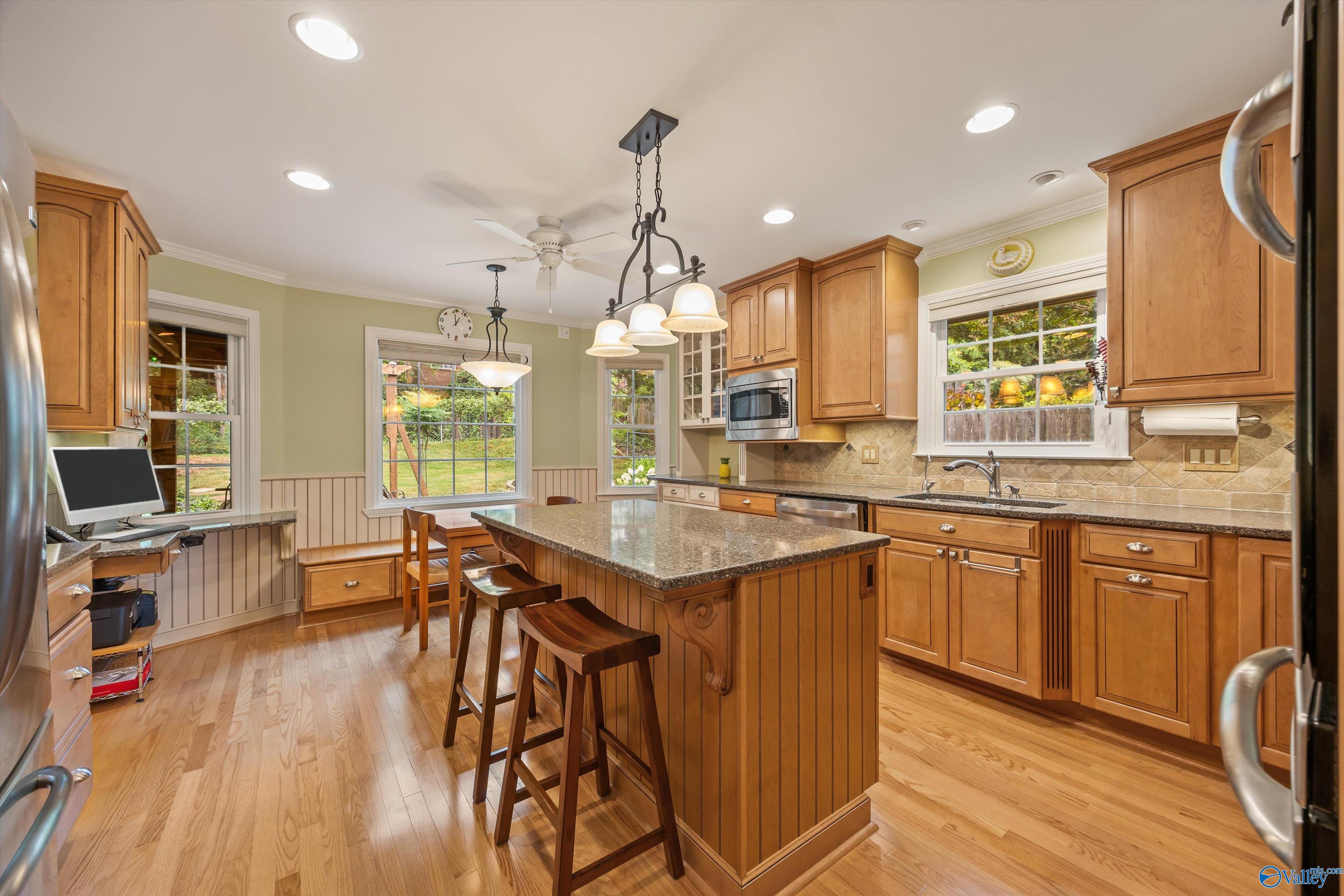 1301 Hiwan Trail