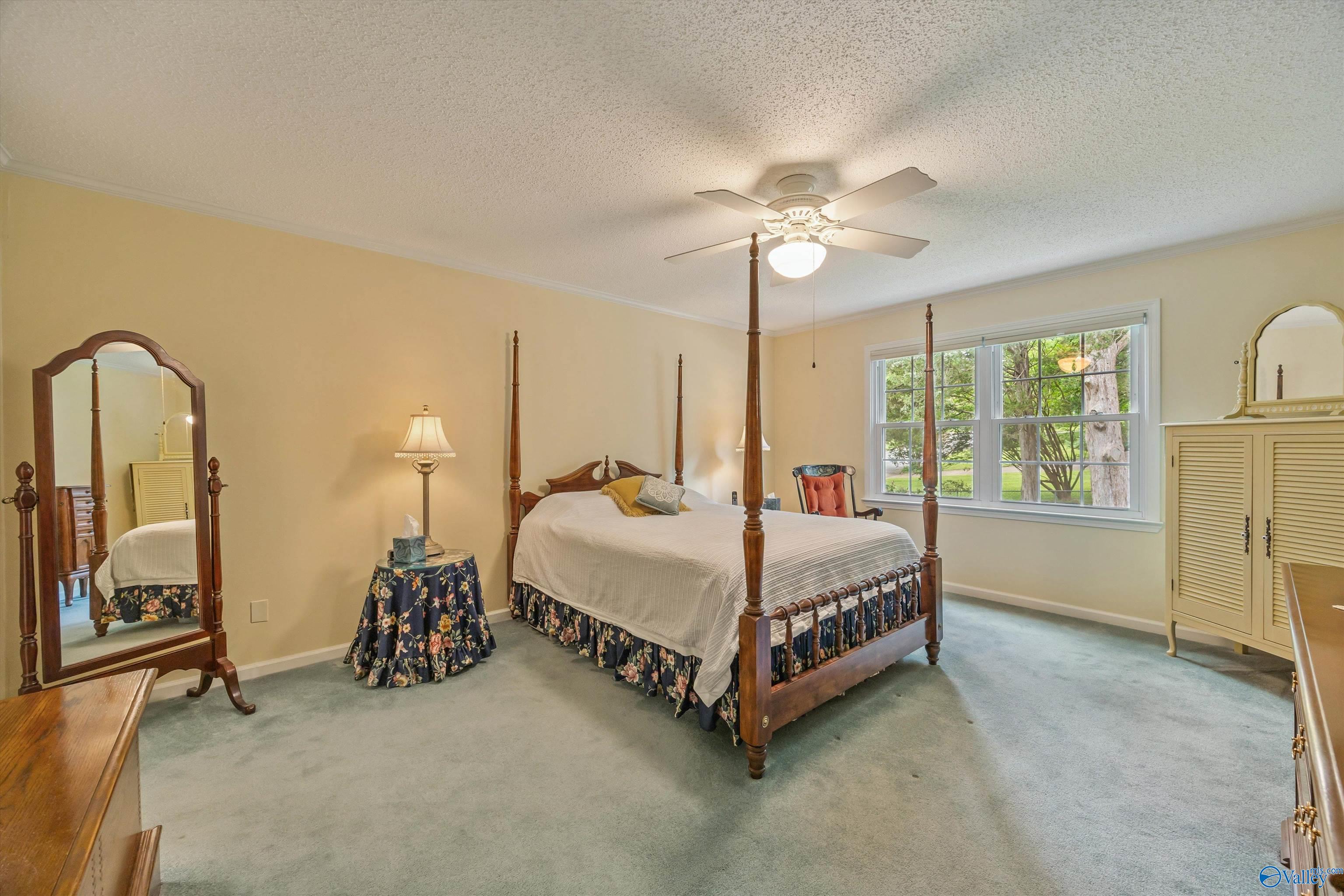 1301 Hiwan Trail