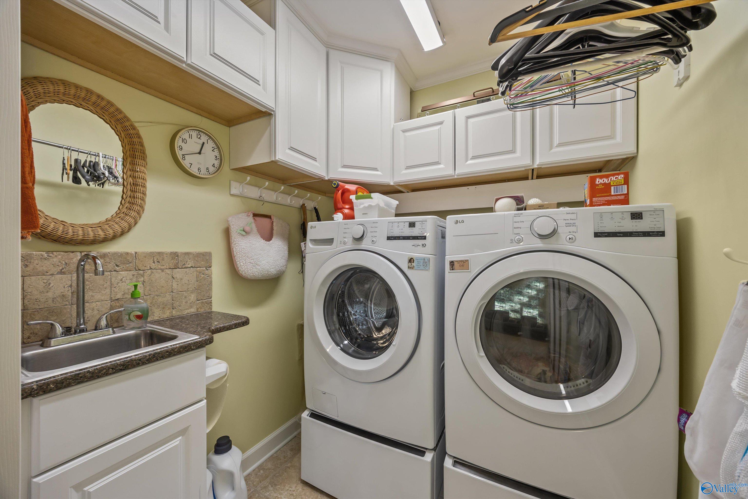 1301 Hiwan Trail