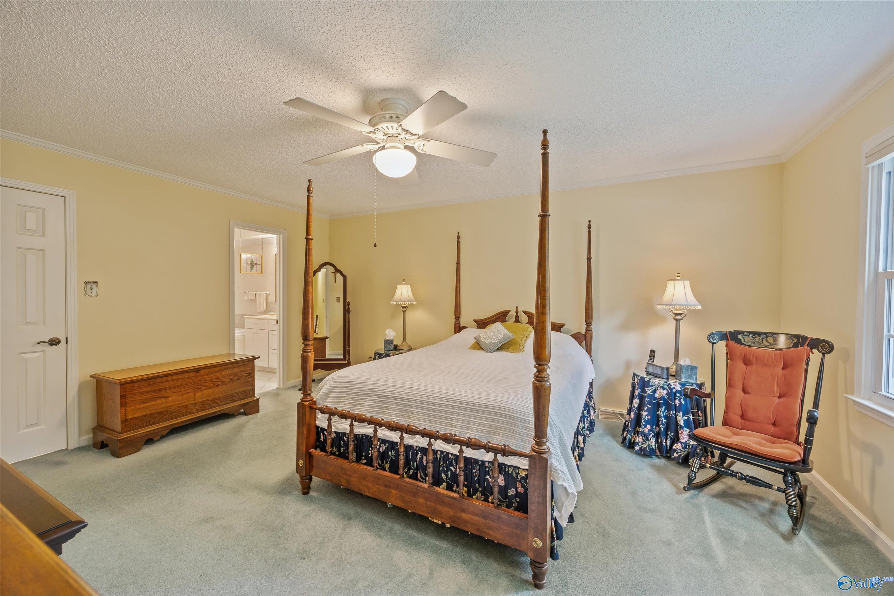 1301 Hiwan Trail