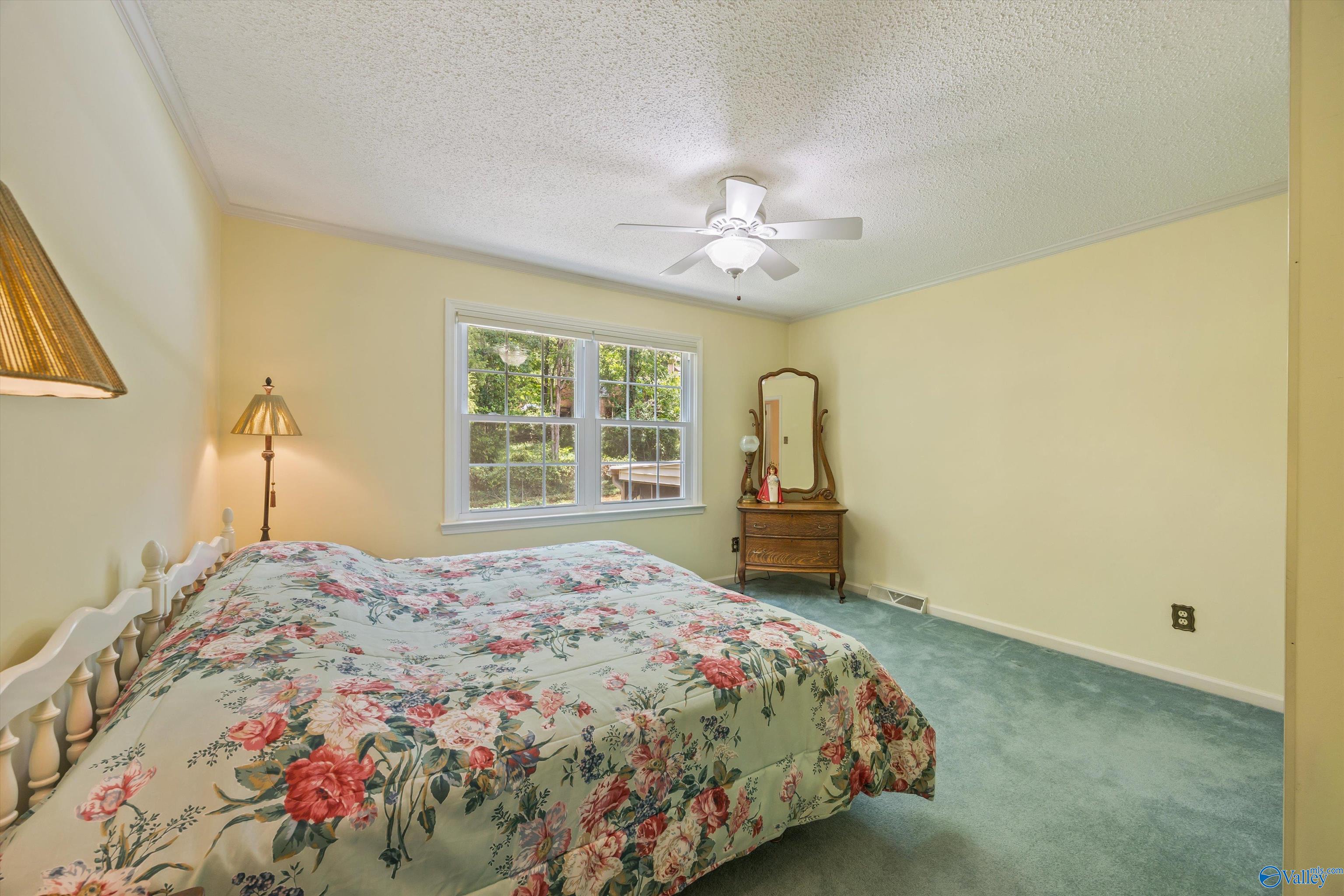 1301 Hiwan Trail