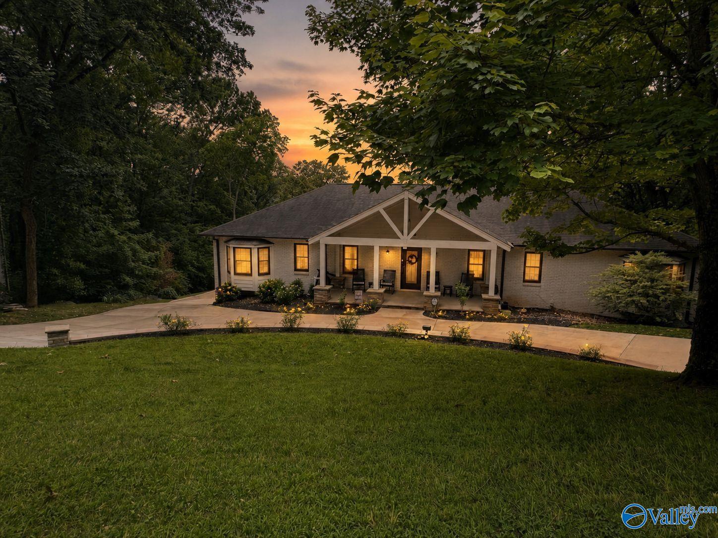 1216 Deborah Drive SE
