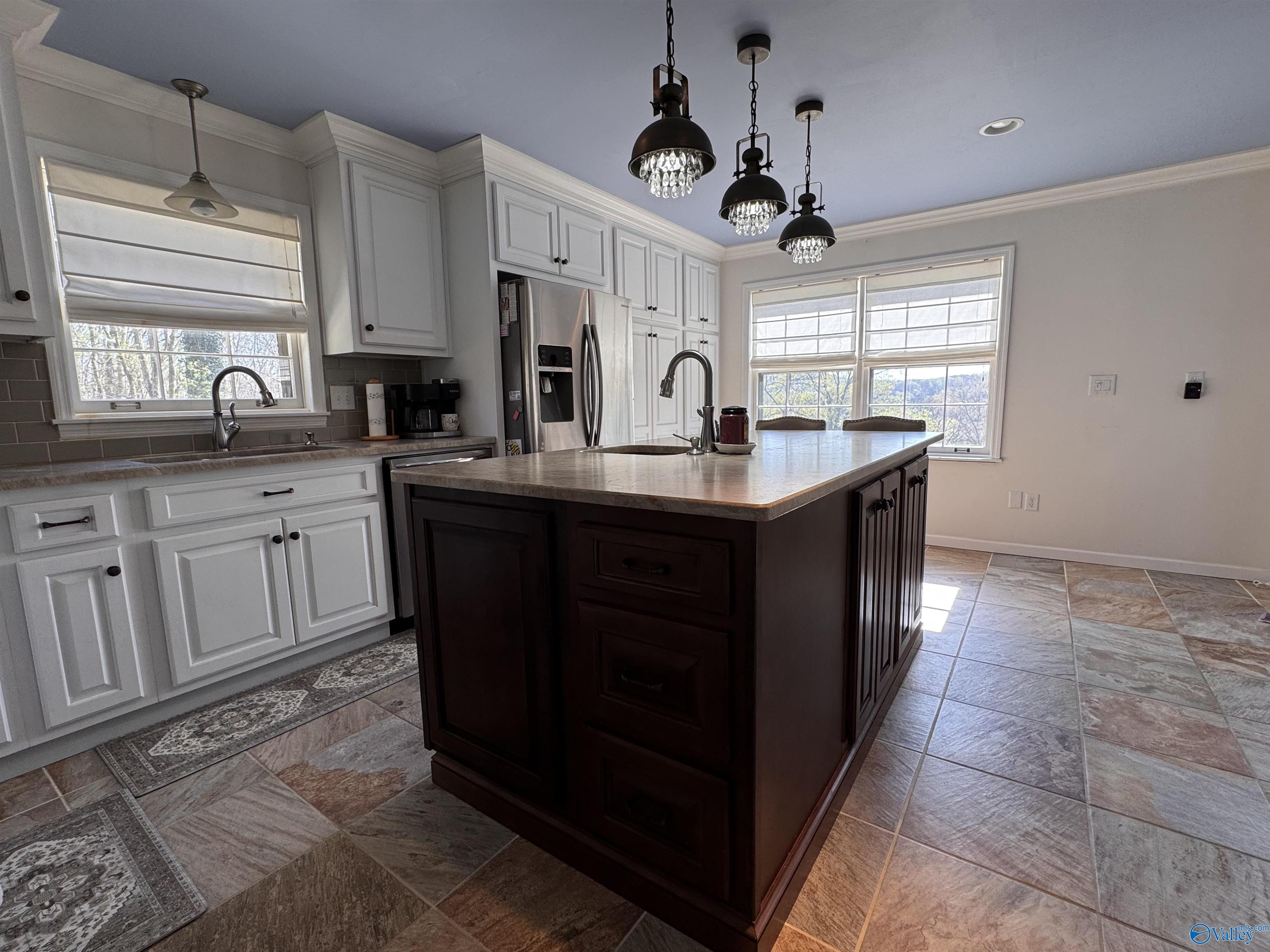 1216 Deborah Drive SE