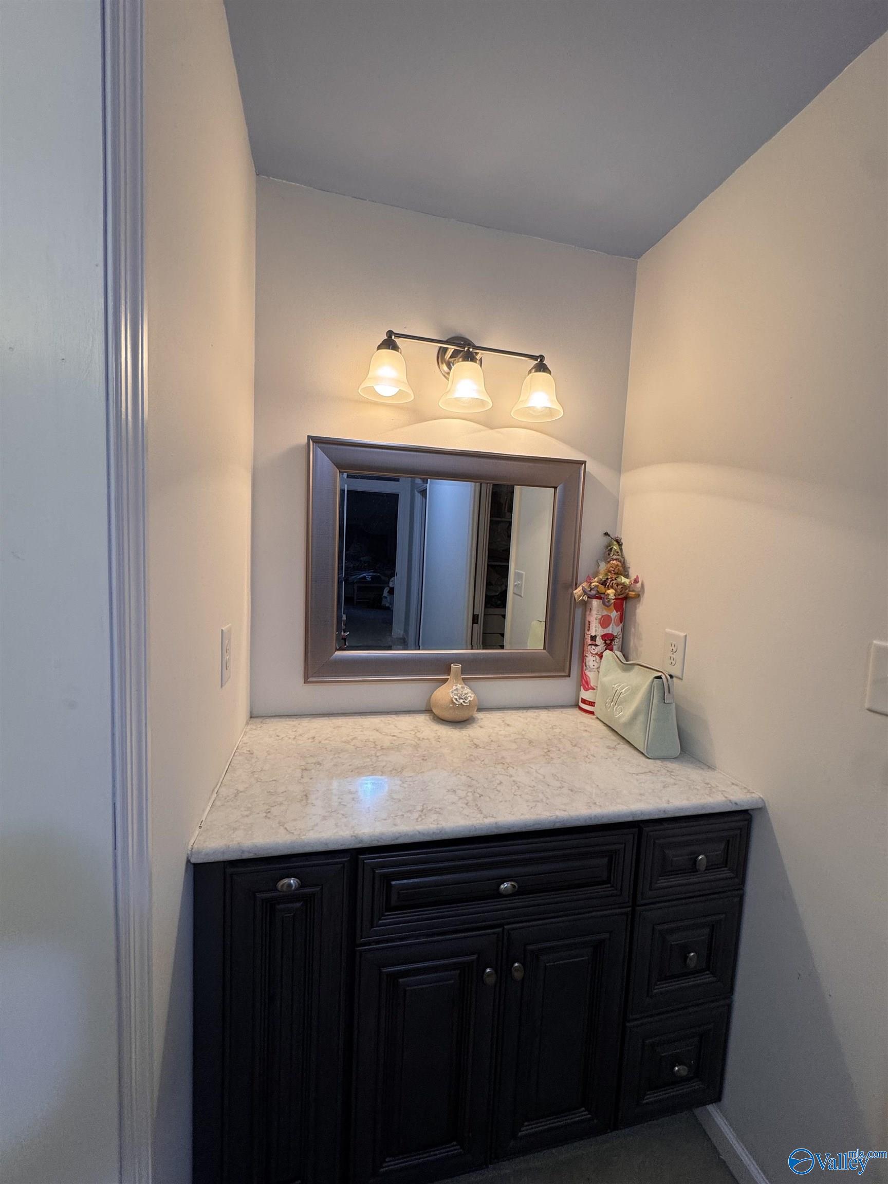 1216 Deborah Drive SE