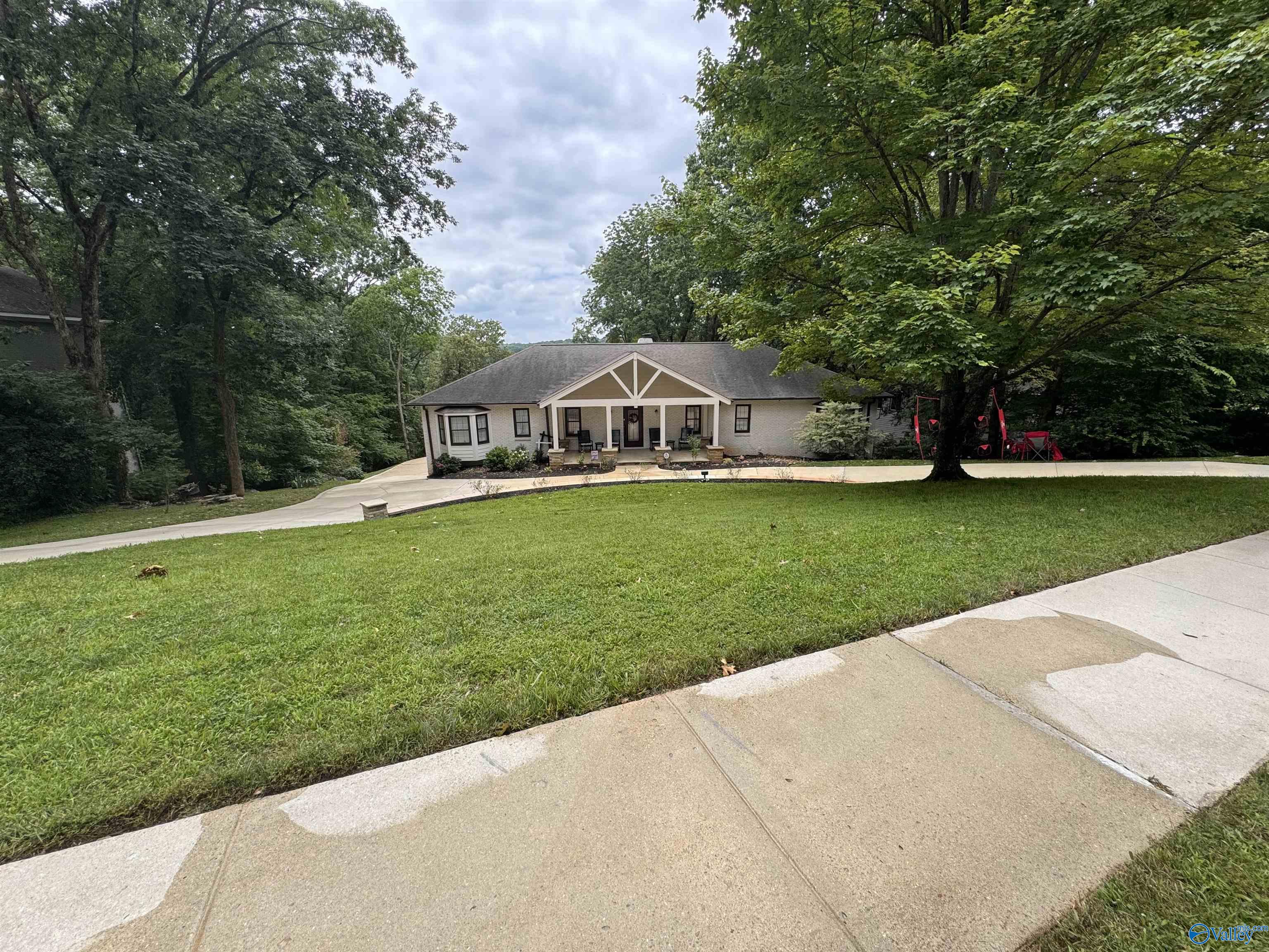 1216 Deborah Drive SE