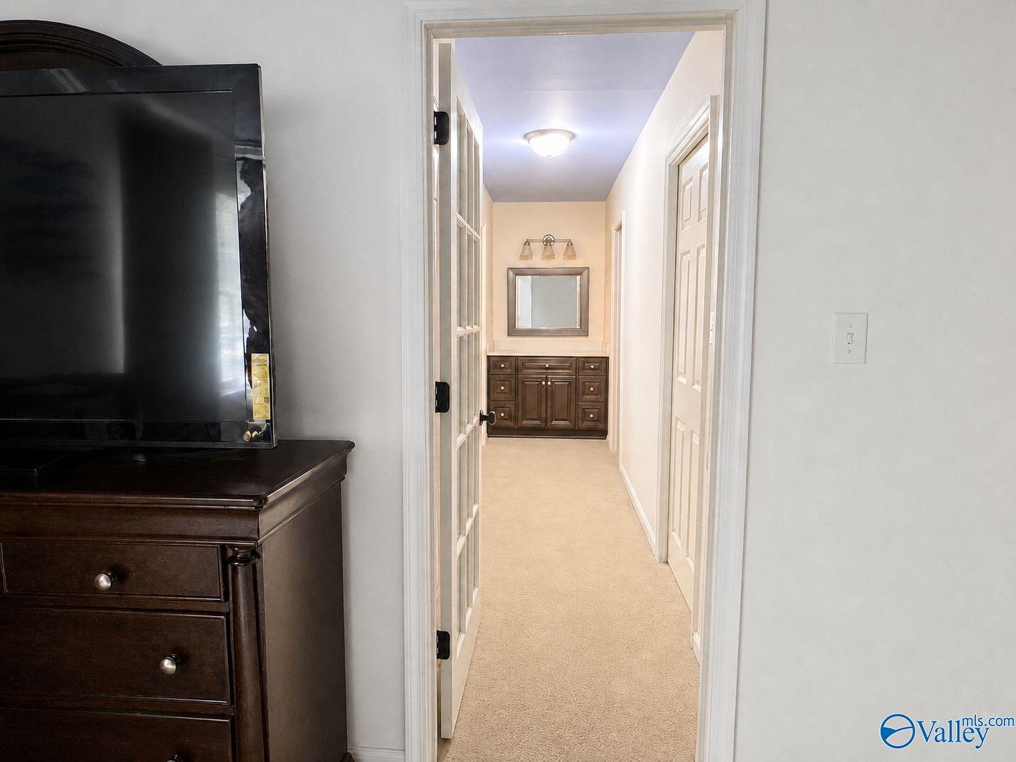 1216 Deborah Drive SE