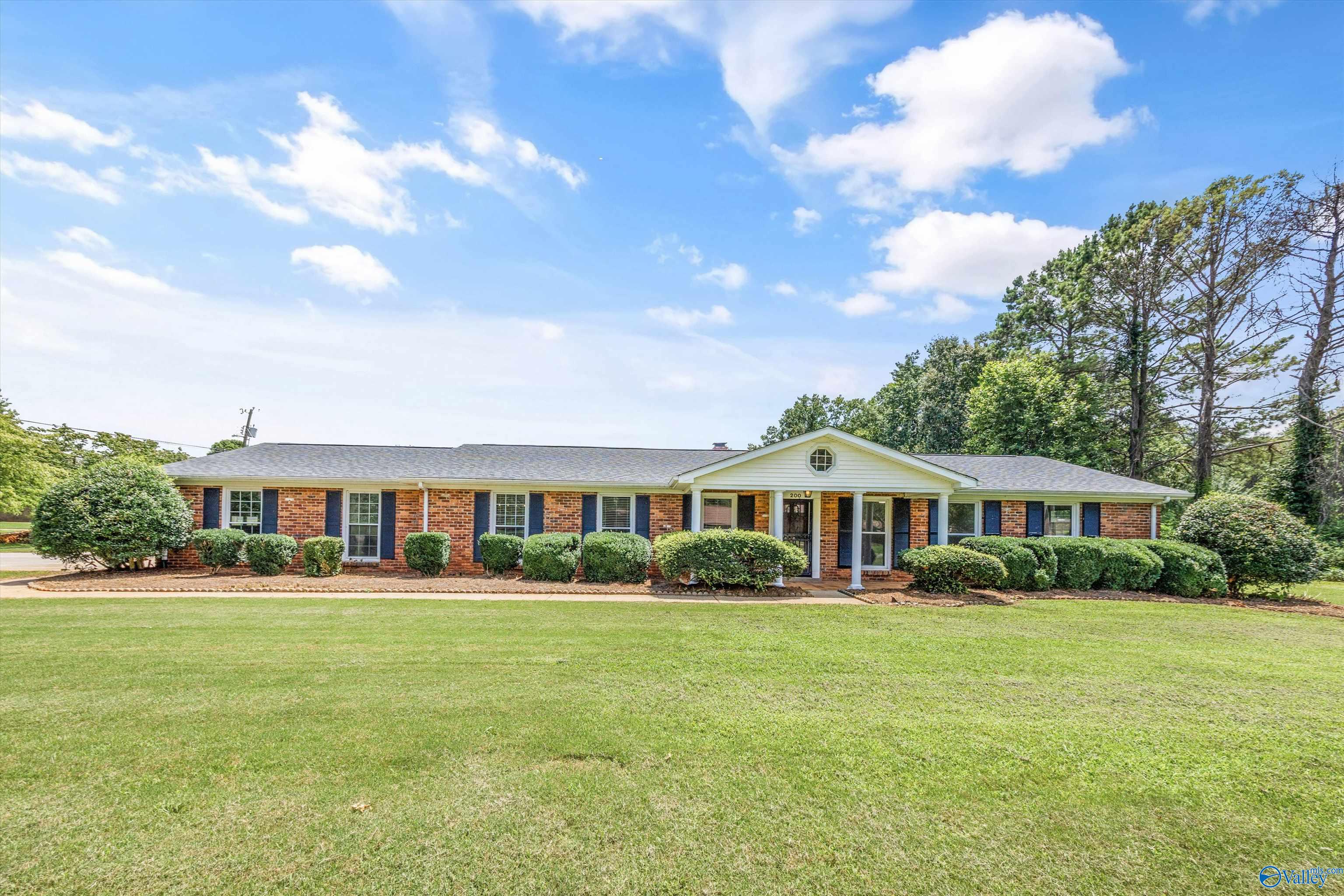 200 Colonial Drive
