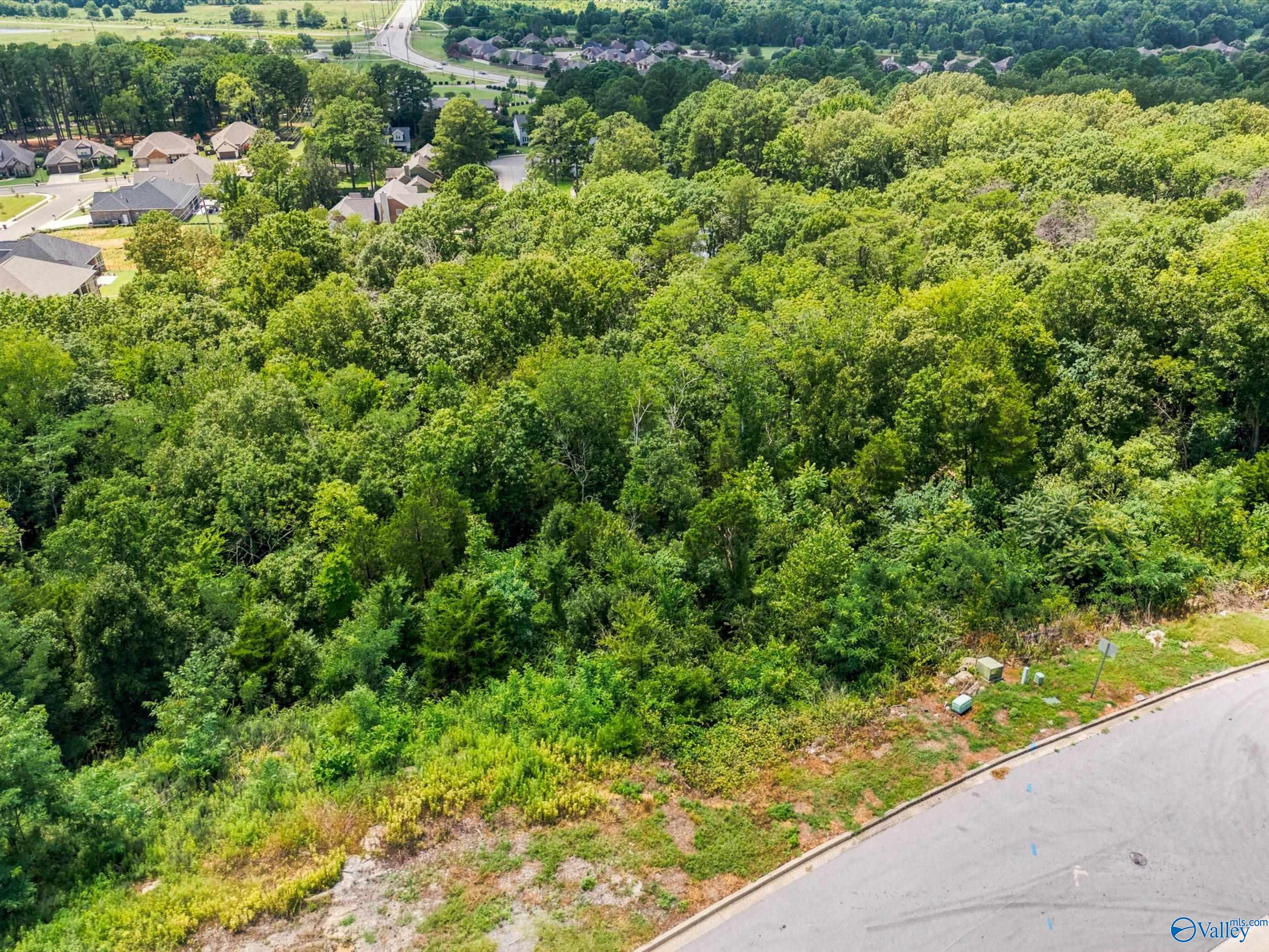 16012 Greentree Trail SE