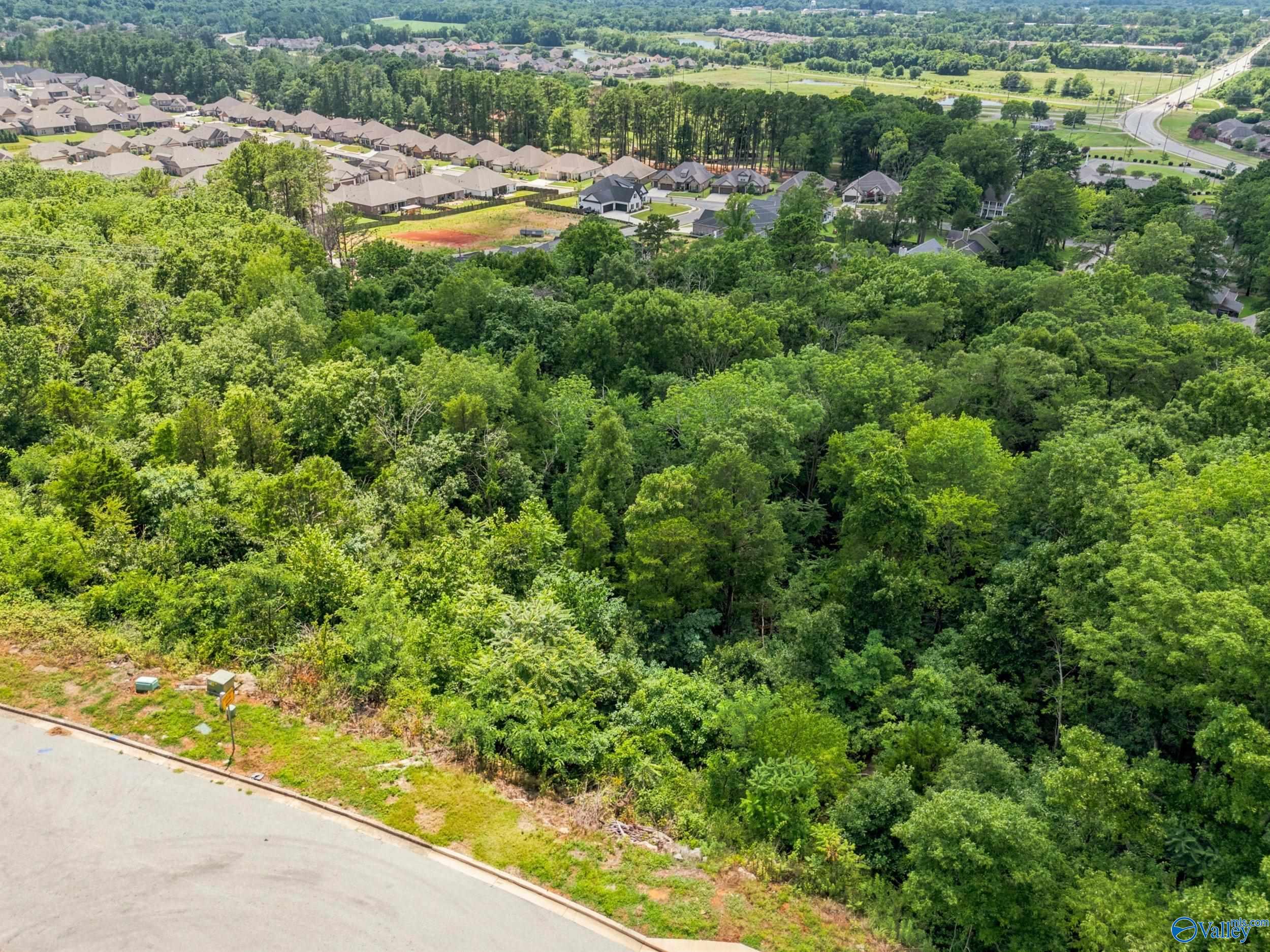 16012 Greentree Trail SE
