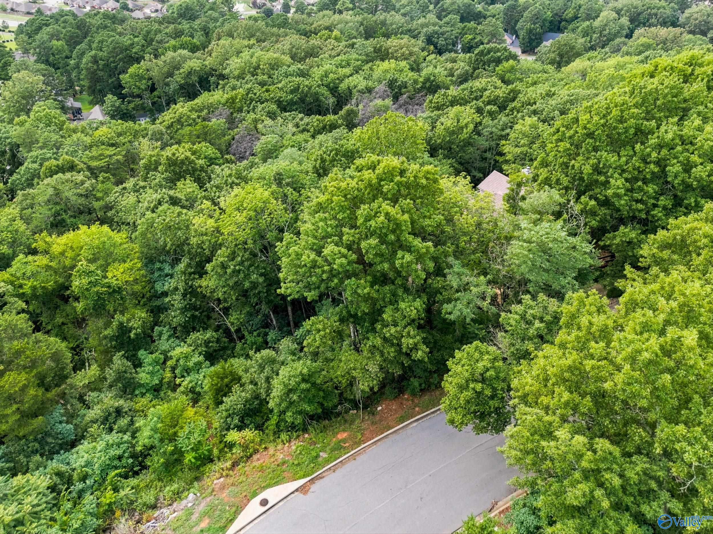 16012 Greentree Trail SE