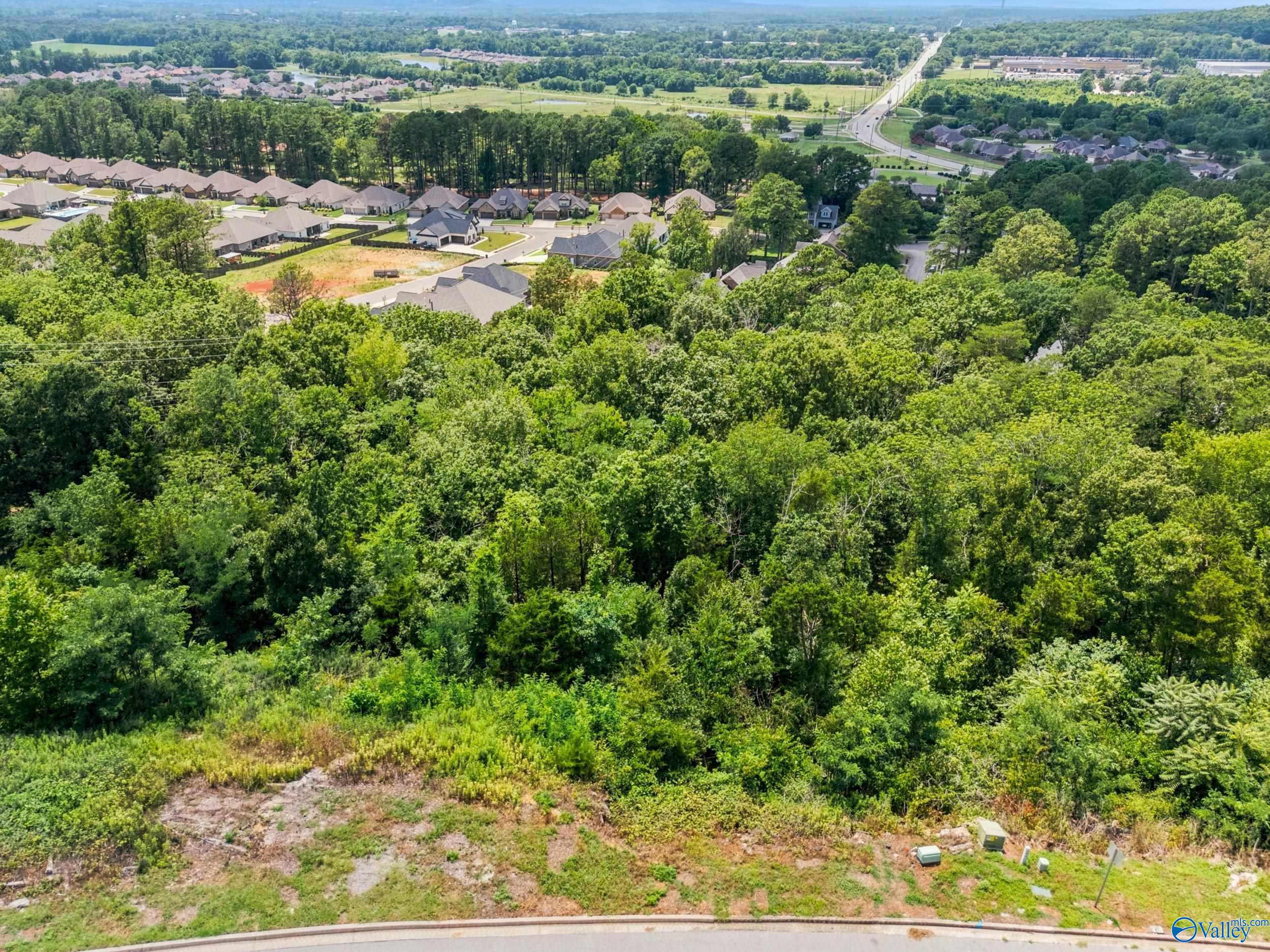 16012 Greentree Trail SE