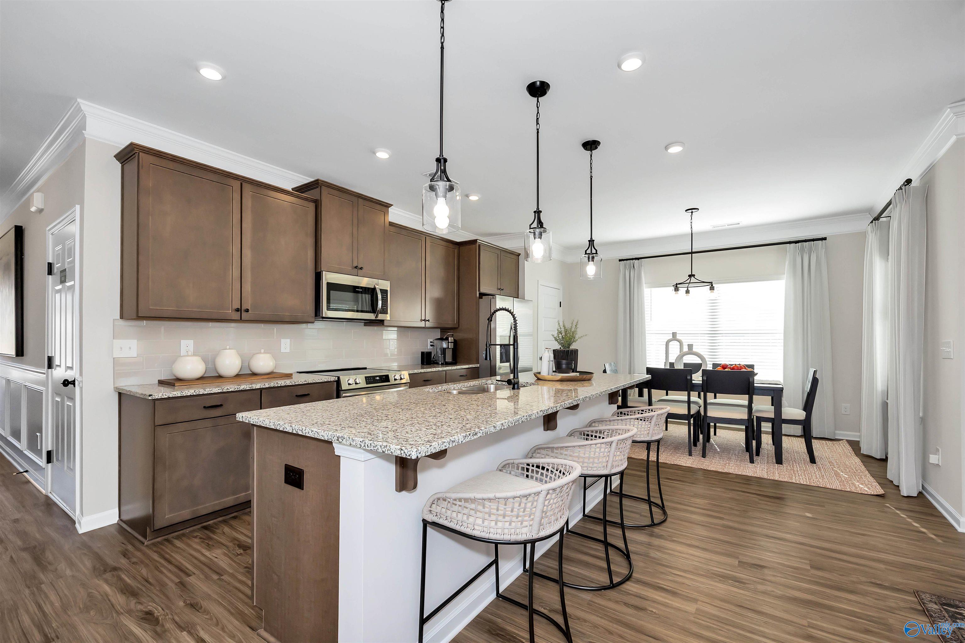 1012 Tanger Glen Trail NW