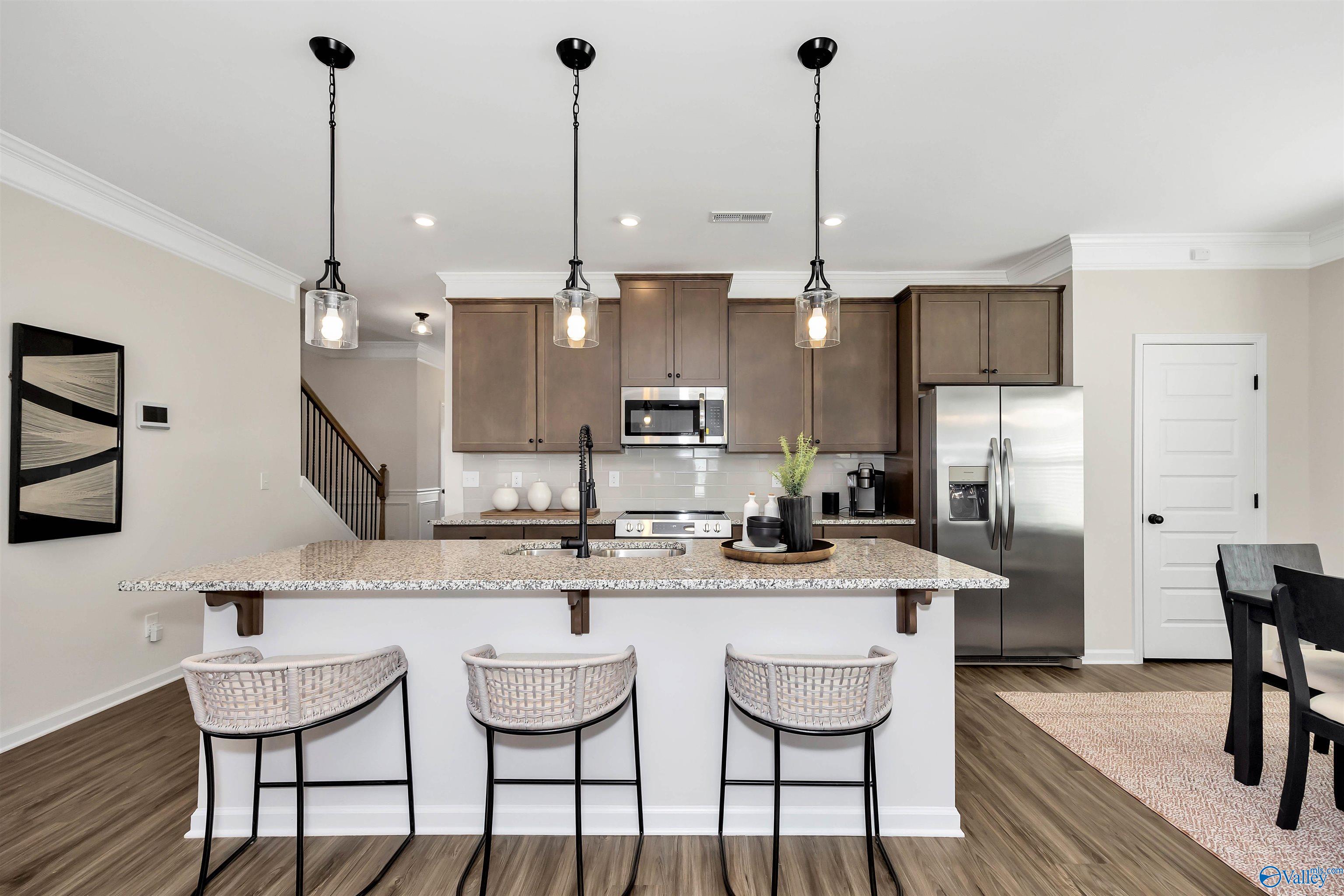 1012 Tanger Glen Trail NW
