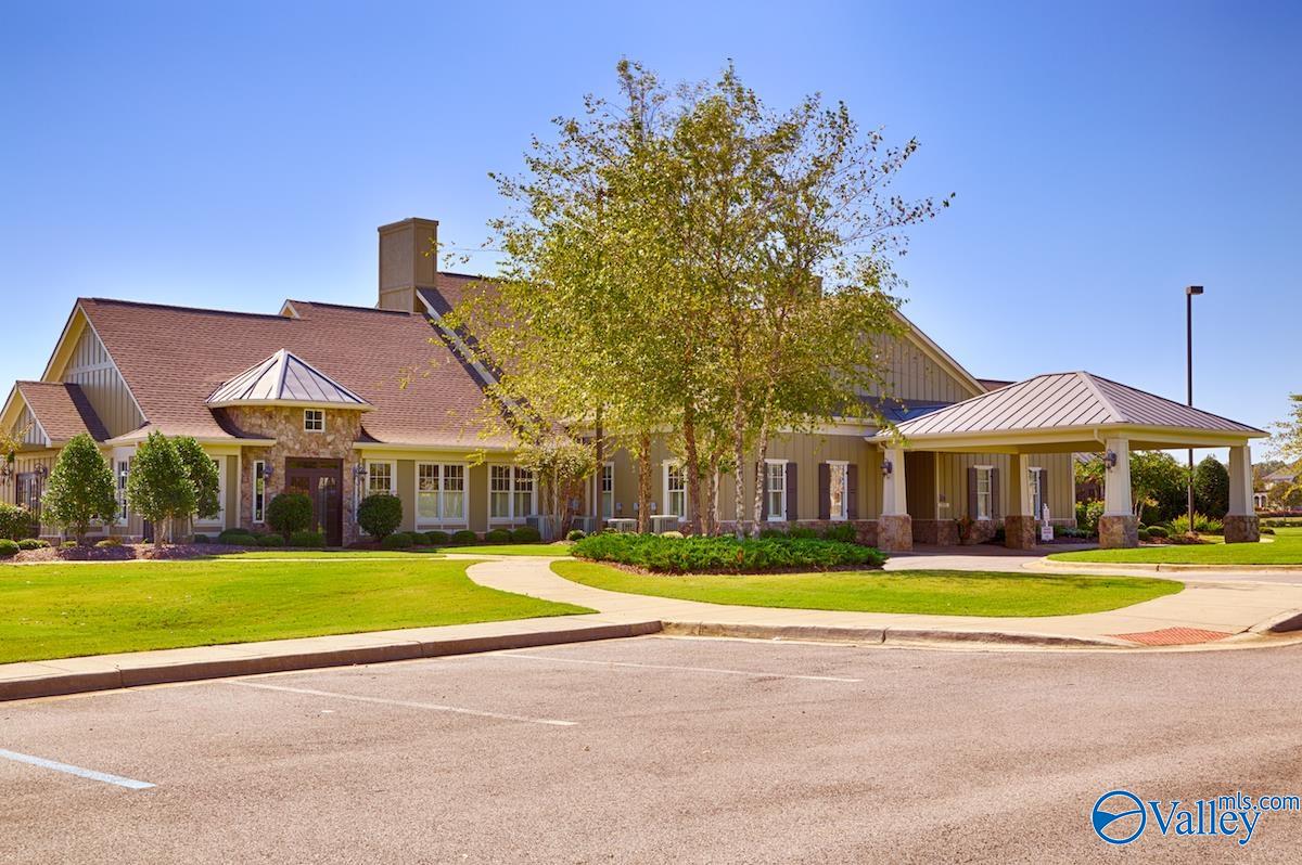 73 Cypress Grove Lane SW