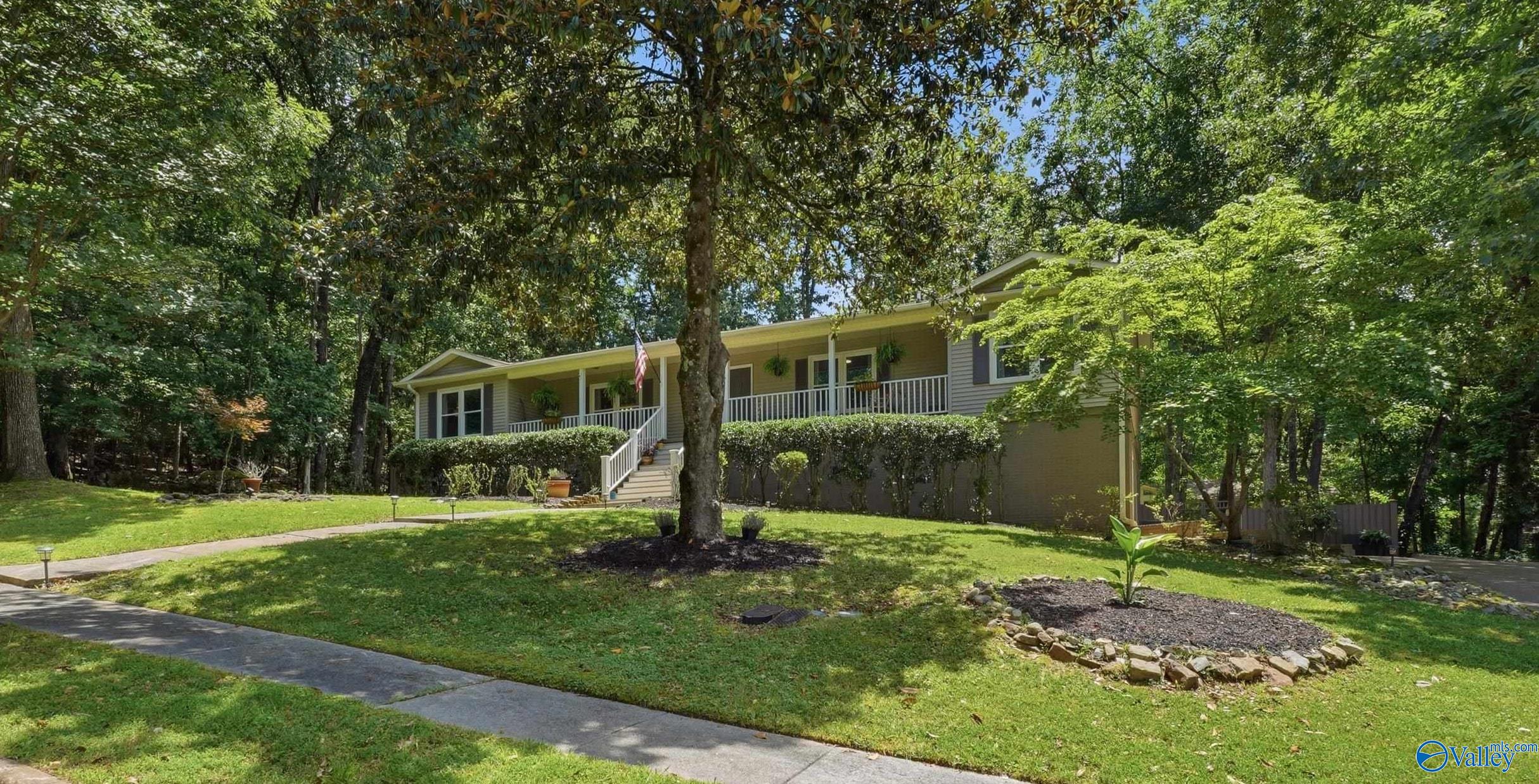 2616 SE Galahad Drive