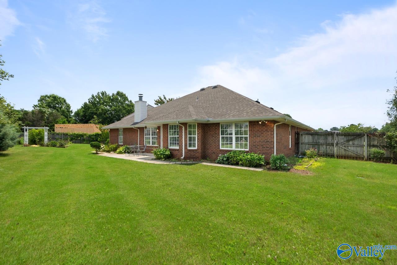 100 Chantilly Lane