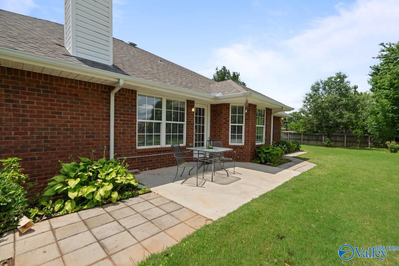 100 Chantilly Lane