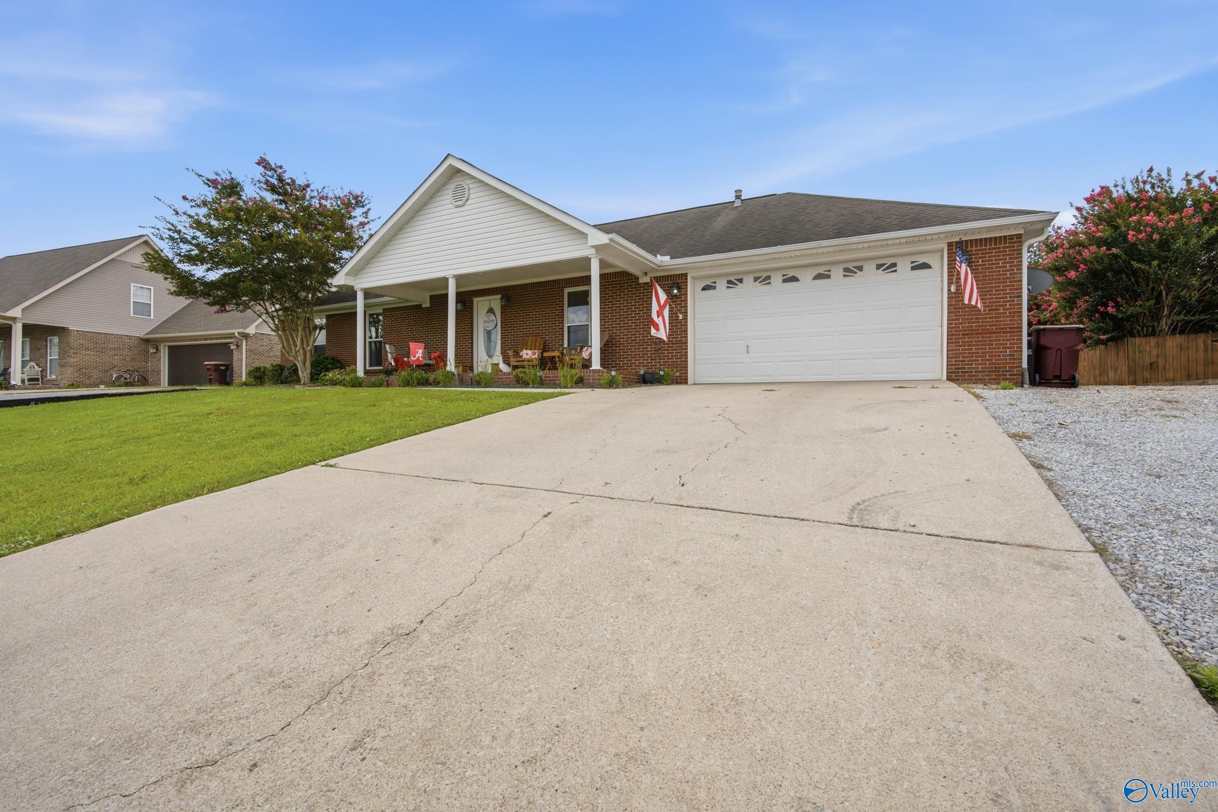 18045 Belmont Circle