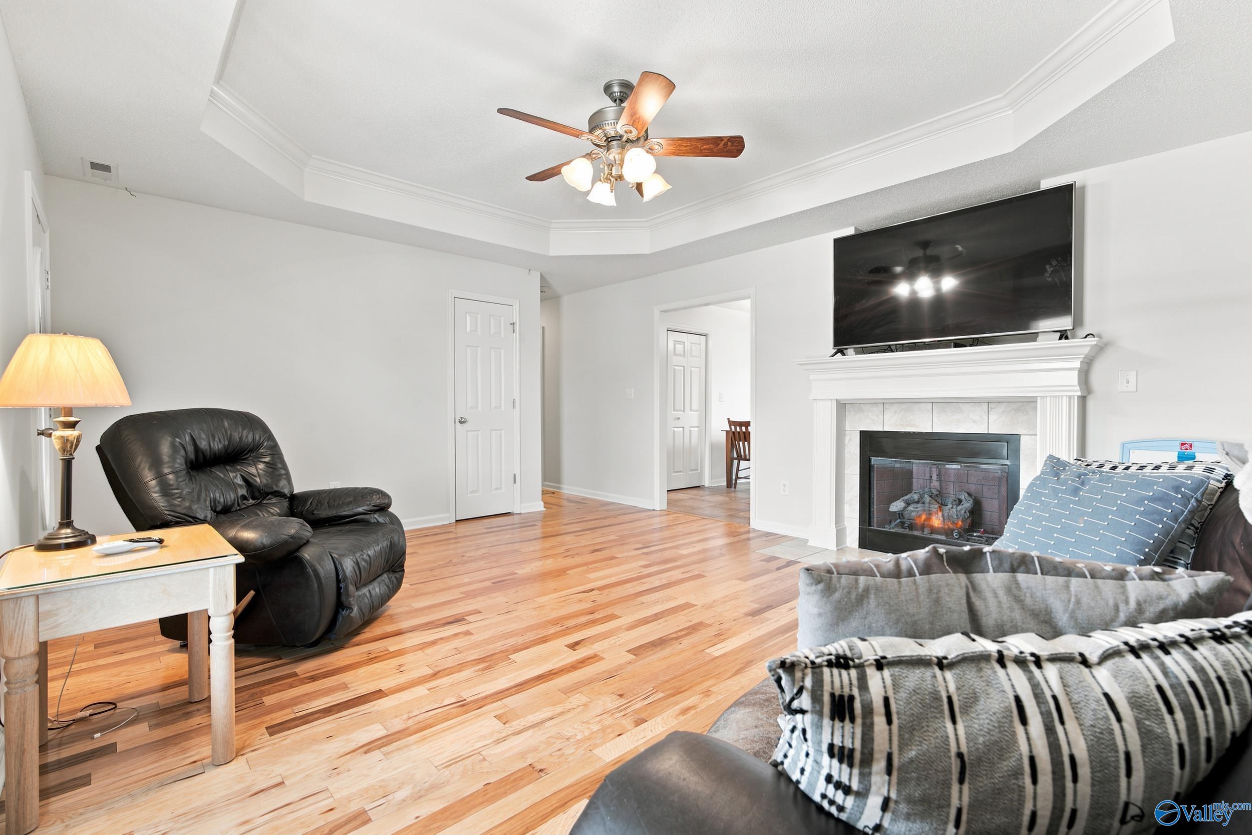 18045 Belmont Circle