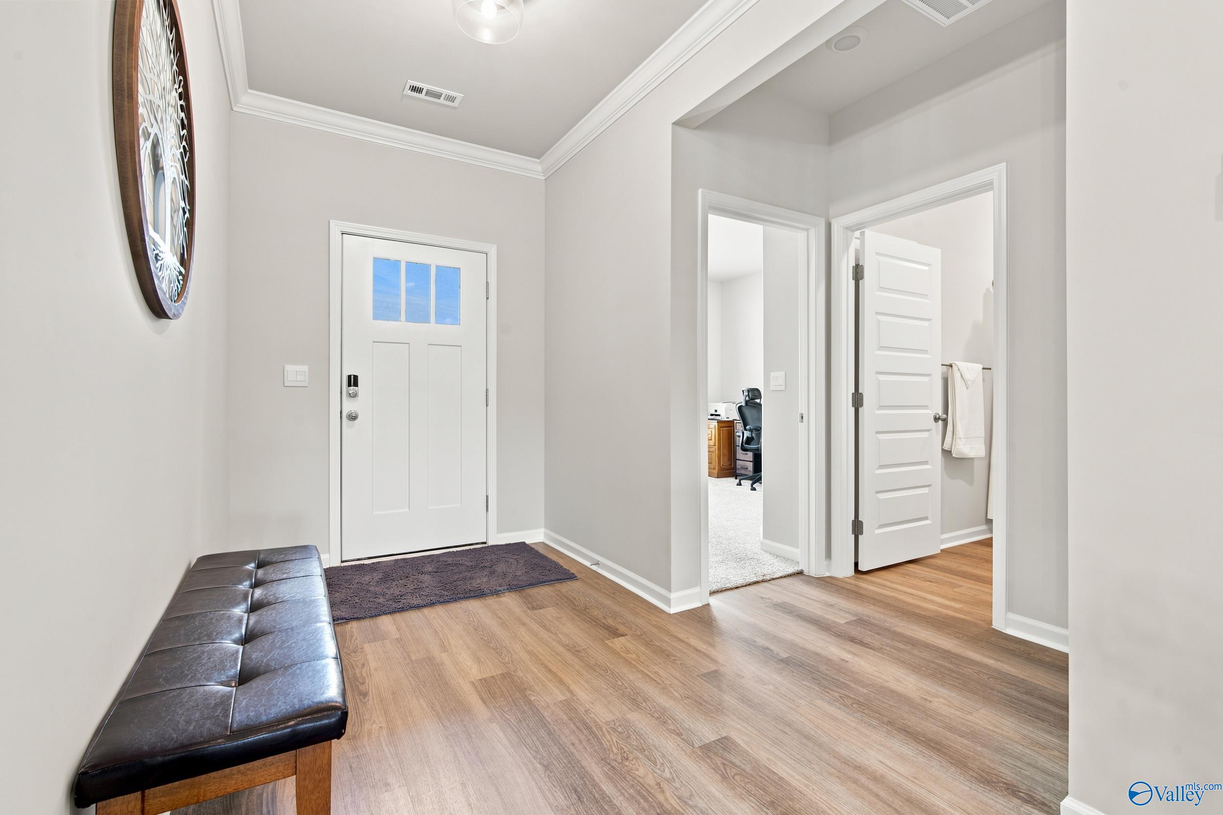 296 Wraywood Road