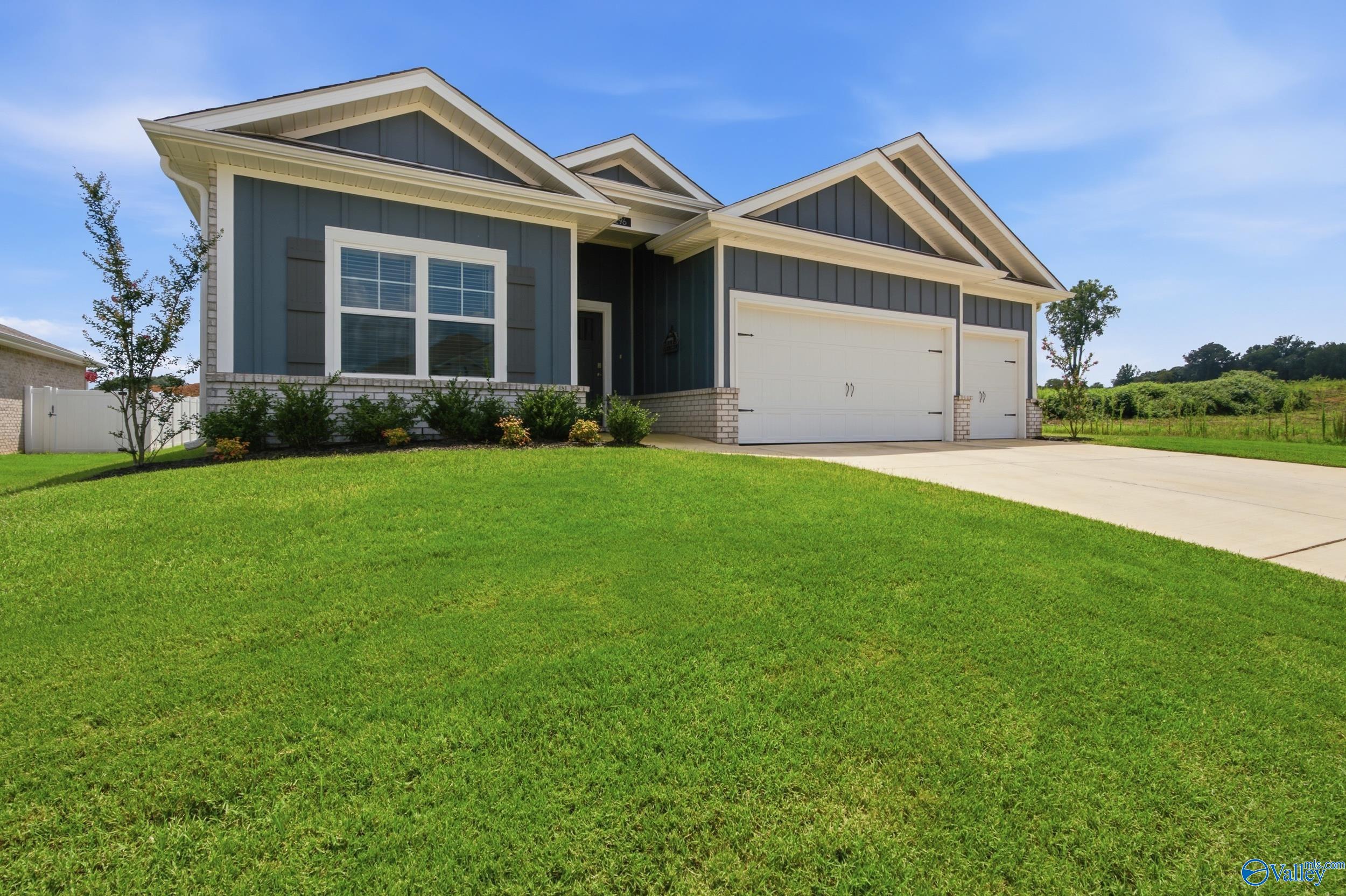 296 Wraywood Road