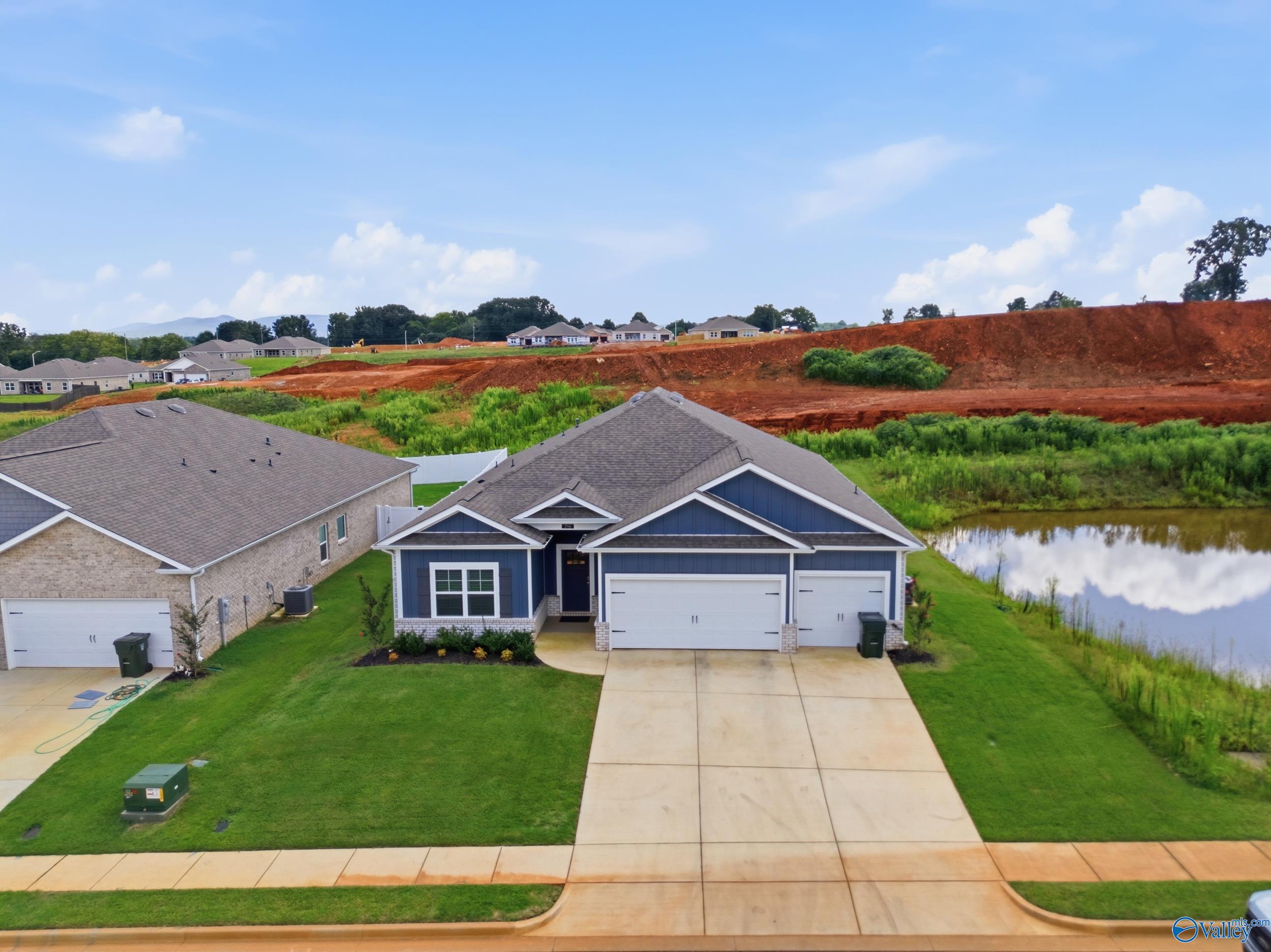 296 Wraywood Road