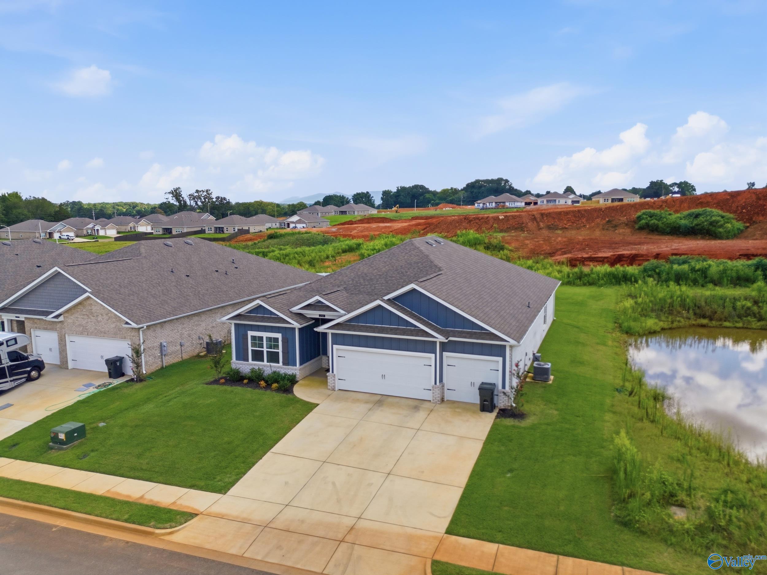 296 Wraywood Road