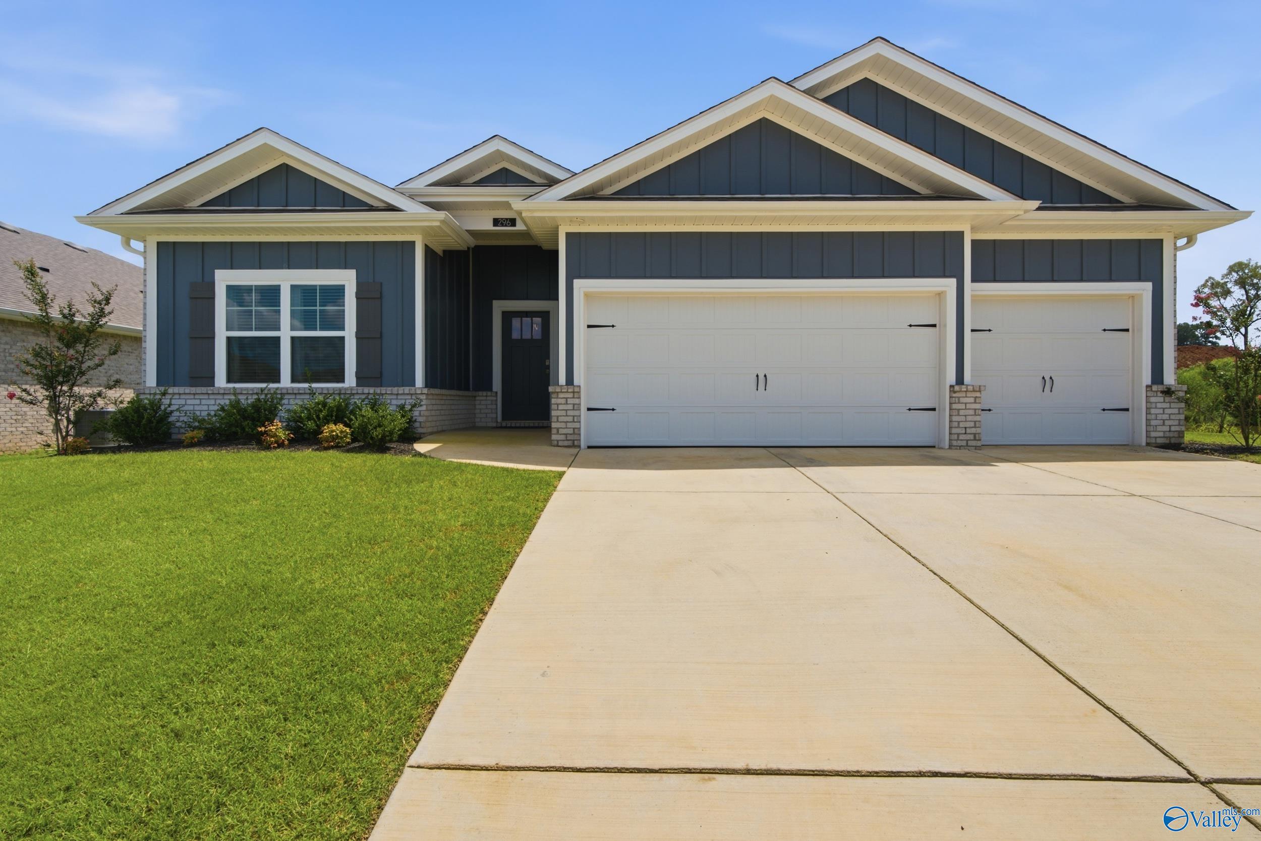 296 Wraywood Road
