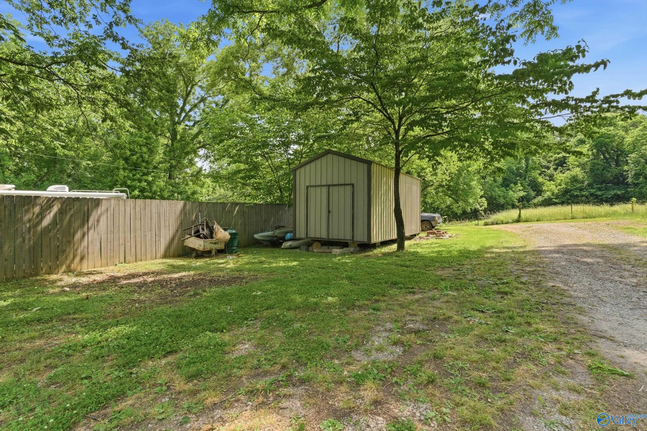 5592 Winchester Road