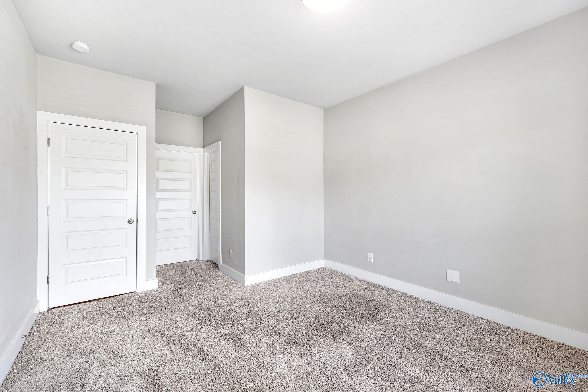 12506 Whitcomb Circle
