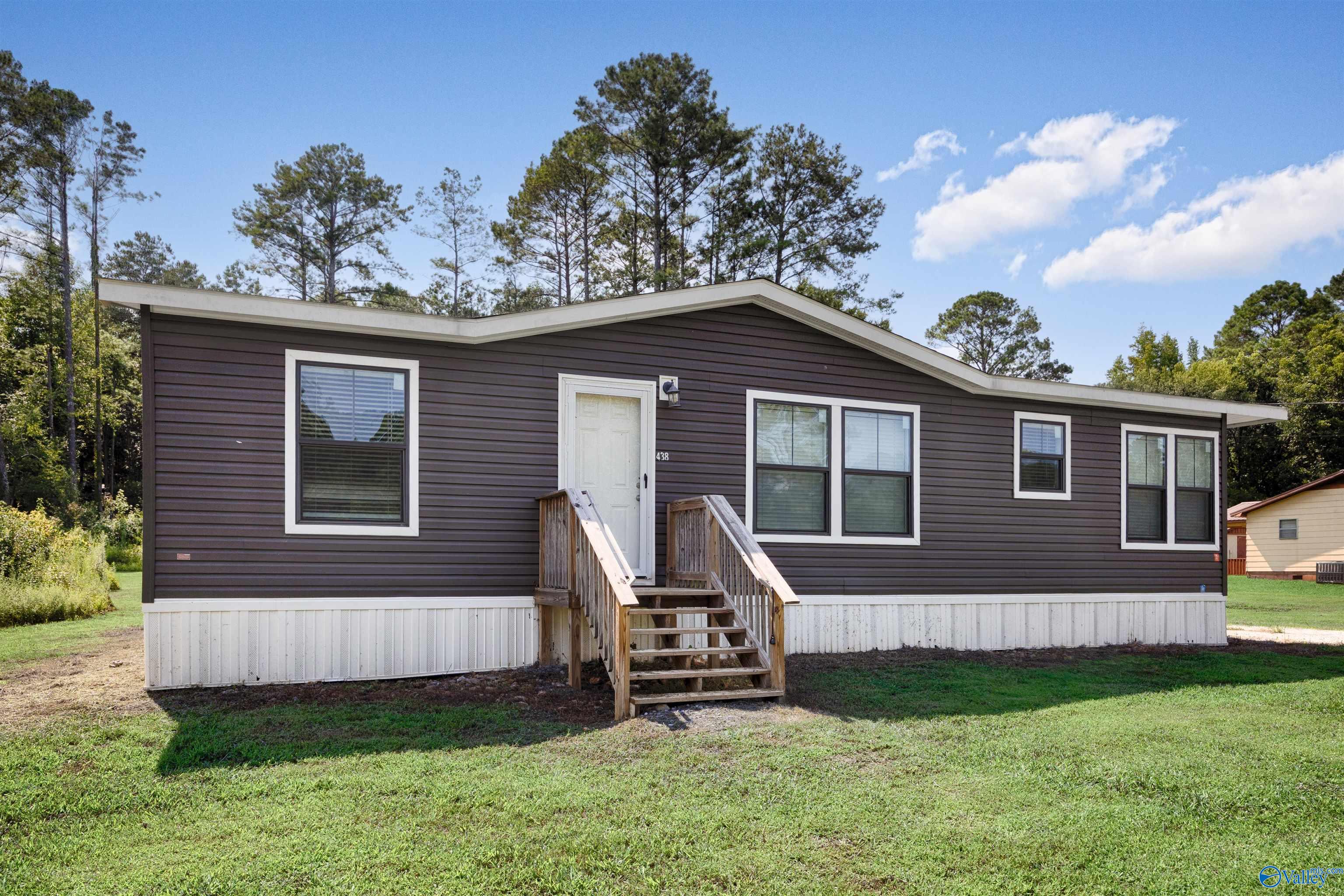 438 Acuff Road