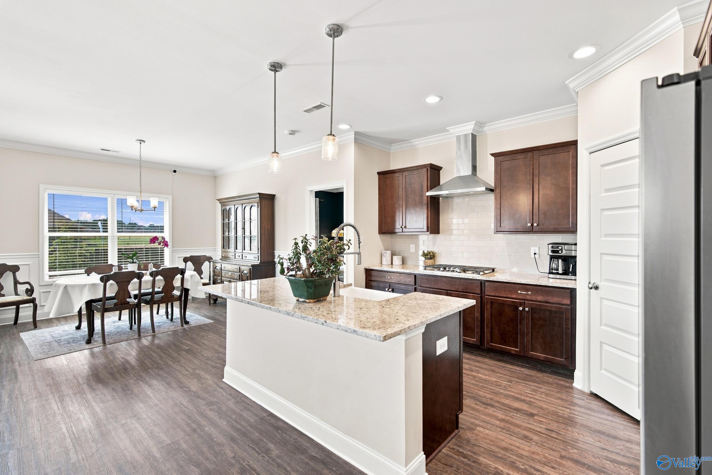 211 Goldie Court