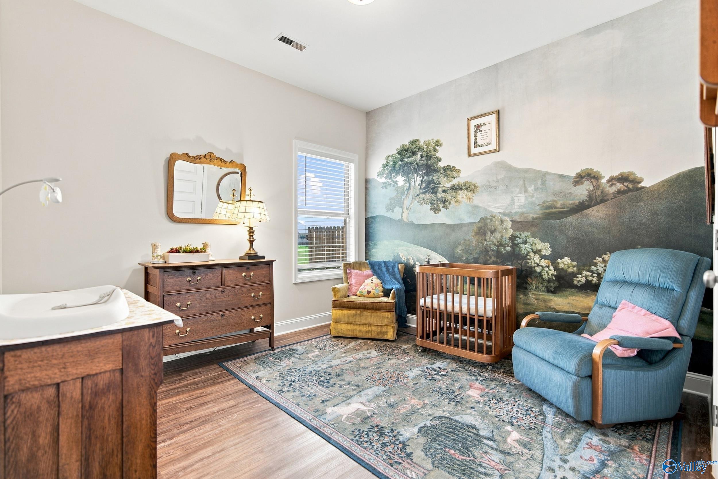 211 Goldie Court