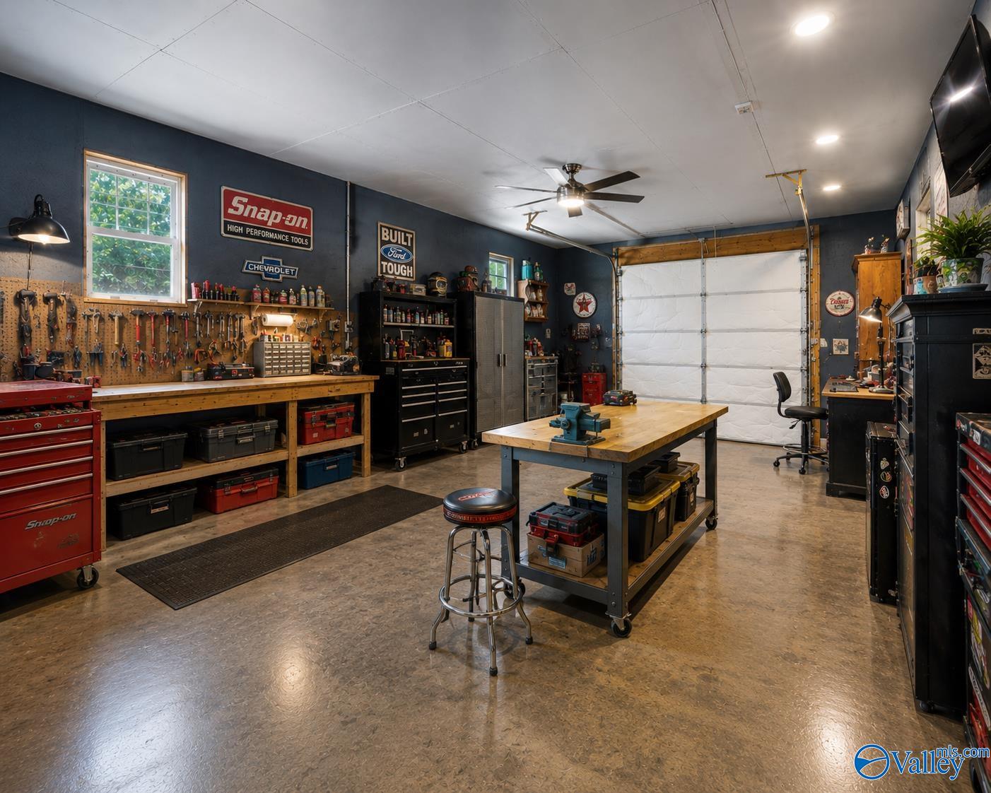 1217 Elm Street W