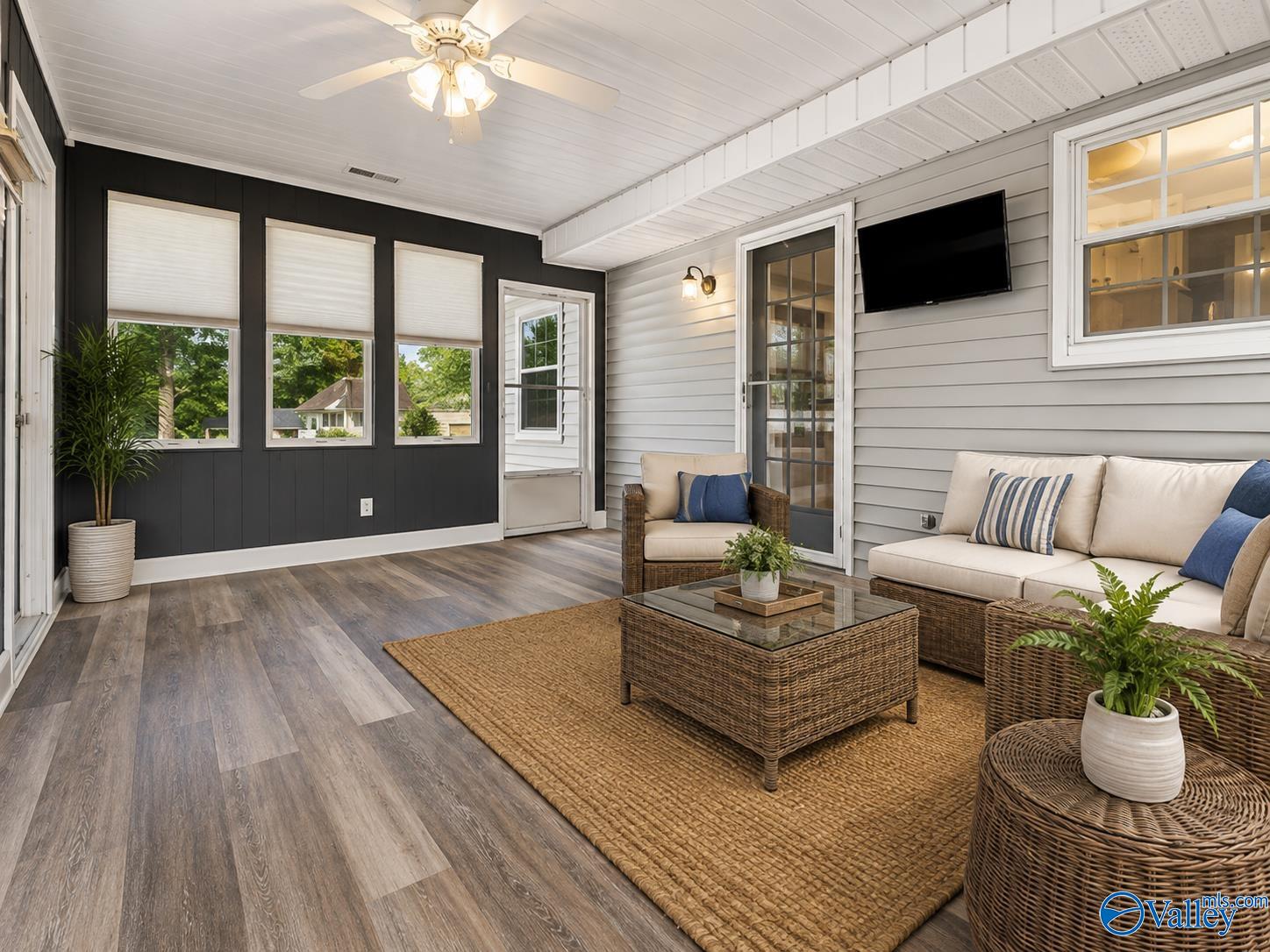 1217 Elm Street W