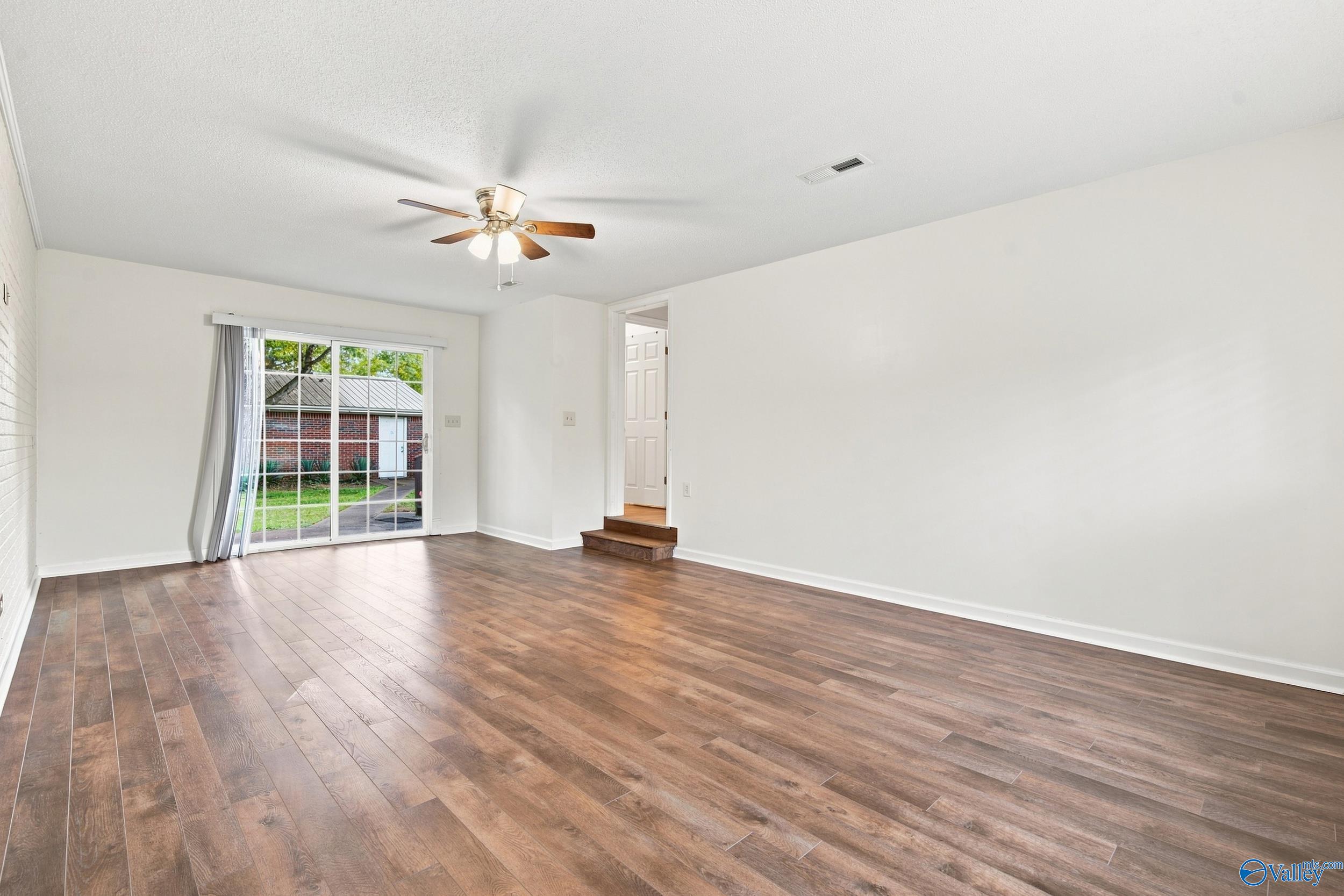 808 Rolan Gooch Road