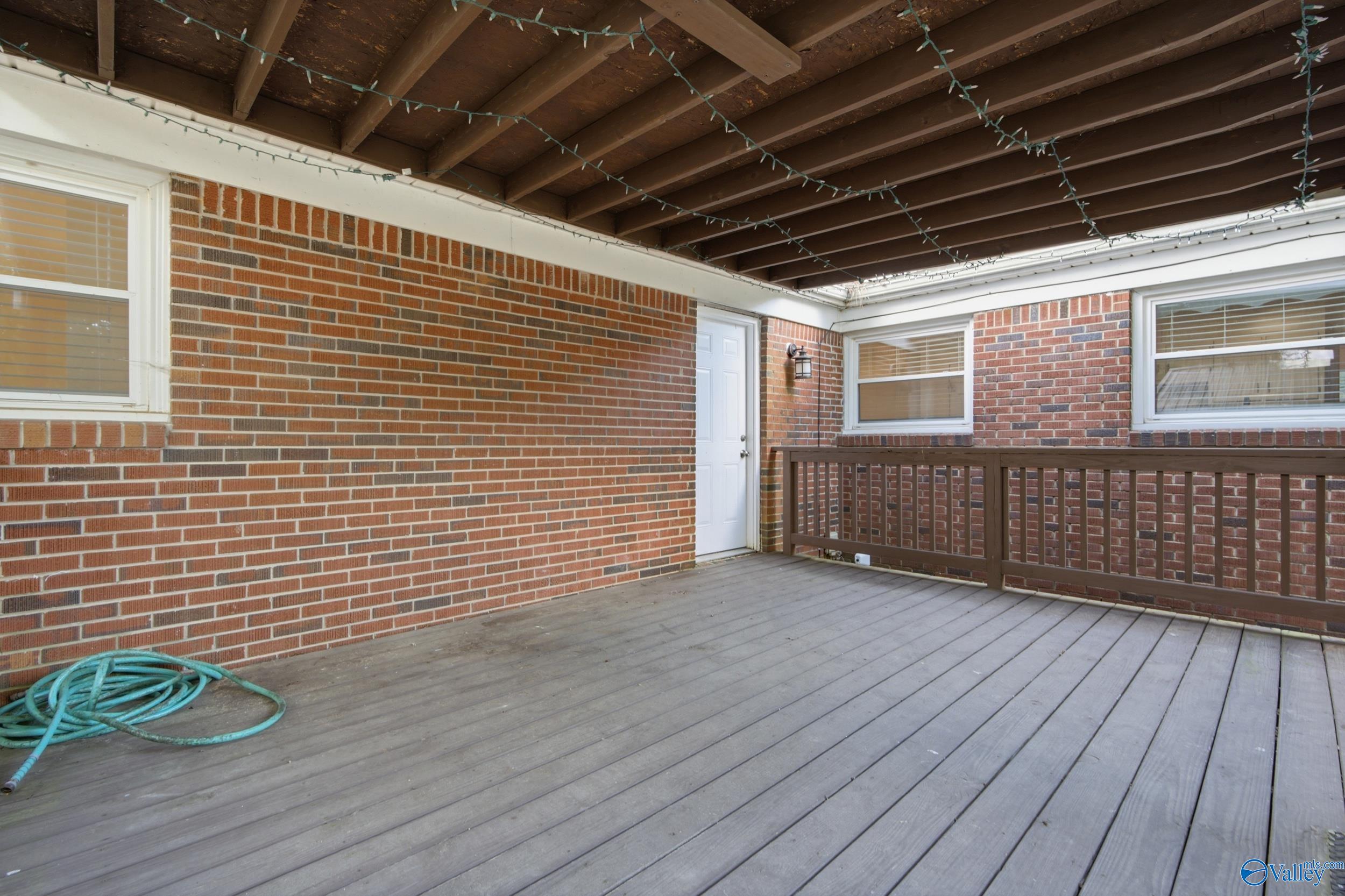 808 Rolan Gooch Road