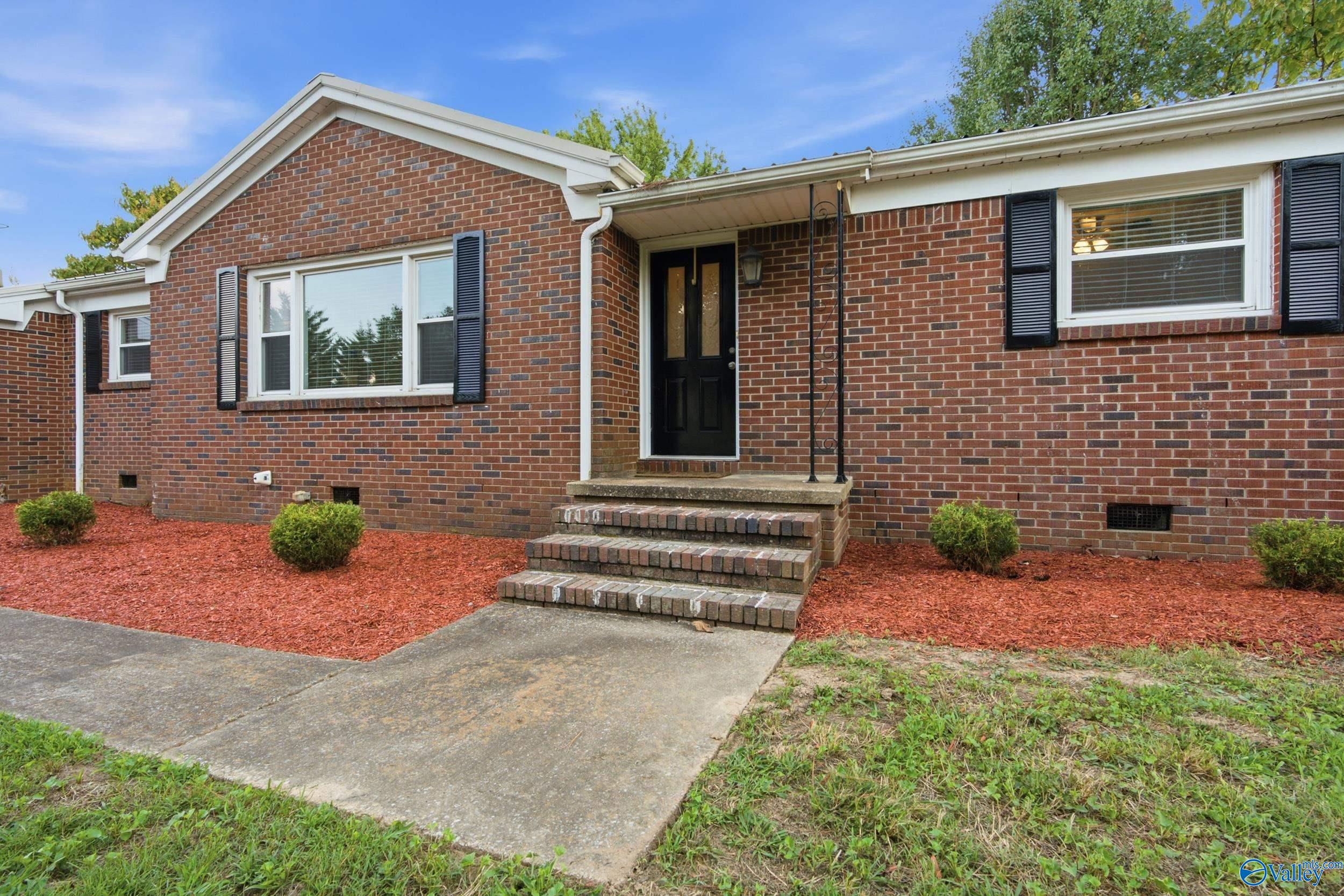 808 Rolan Gooch Road