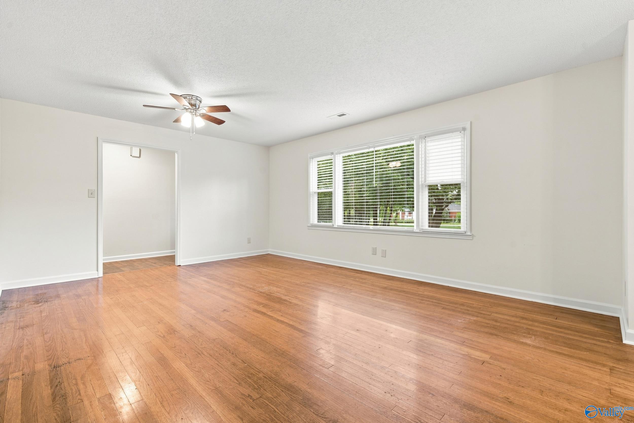 808 Rolan Gooch Road