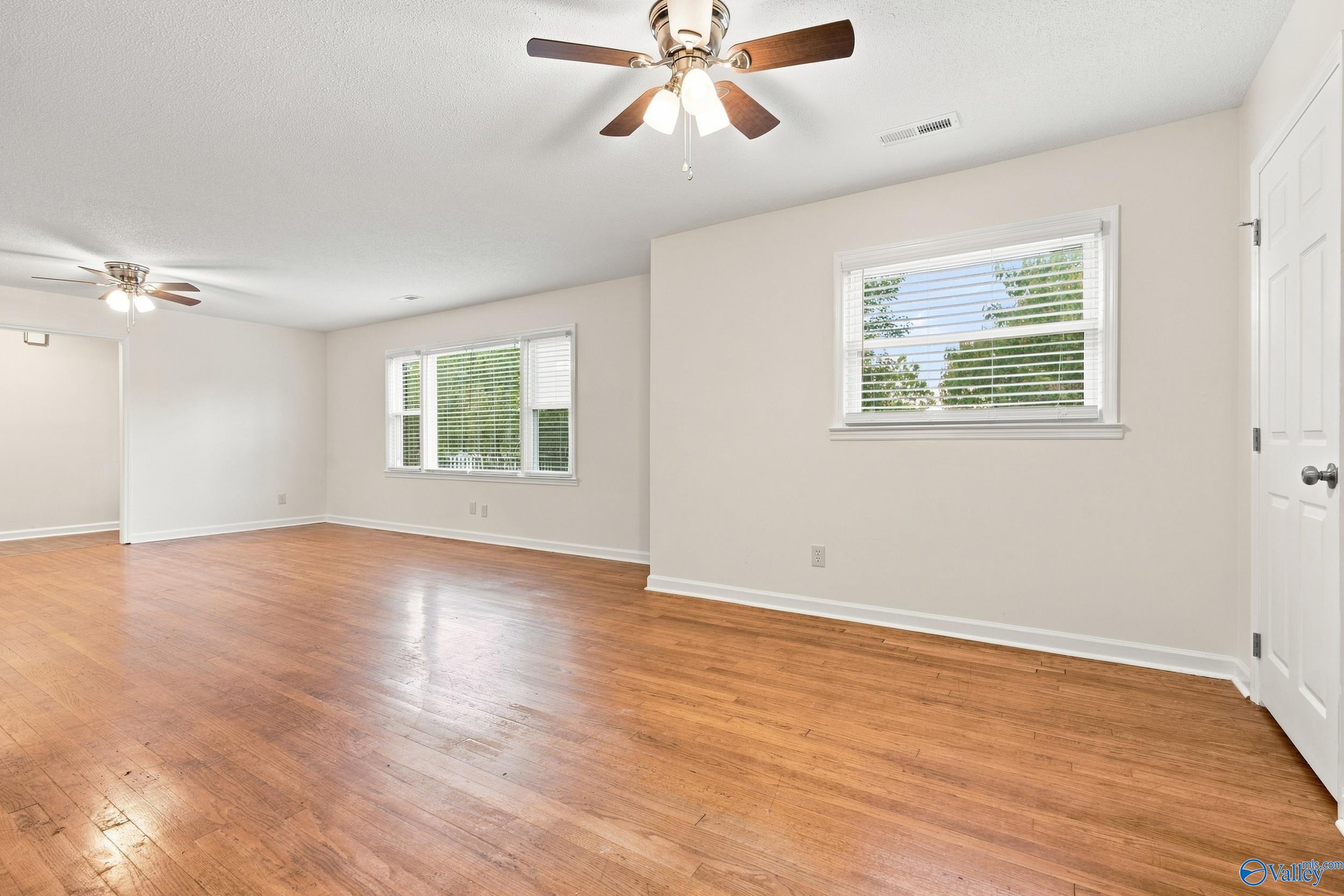 808 Rolan Gooch Road