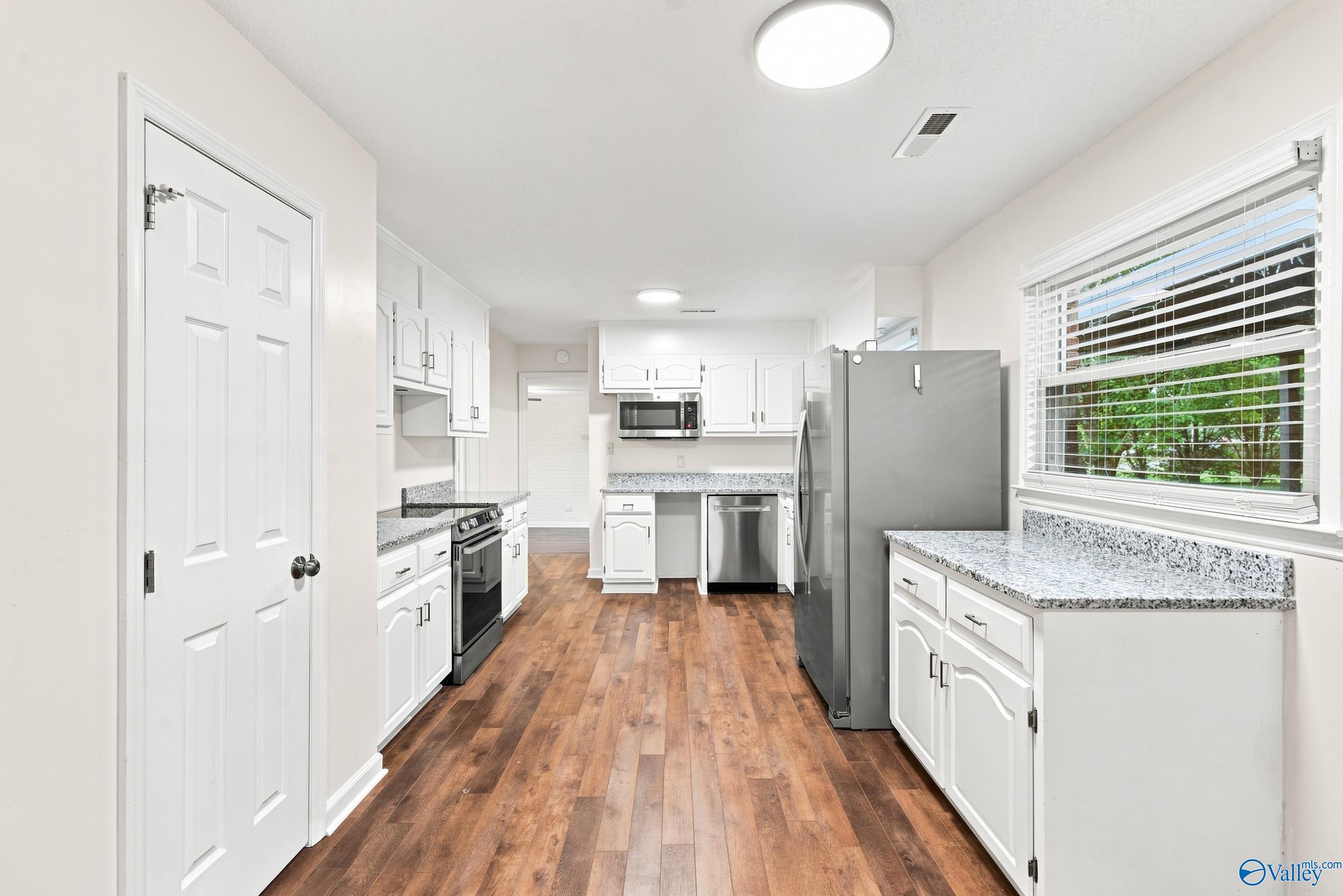 808 Rolan Gooch Road