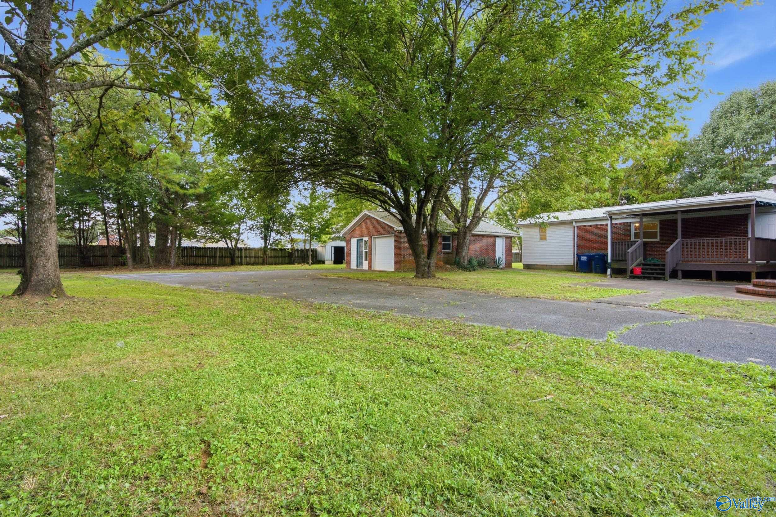 808 Rolan Gooch Road