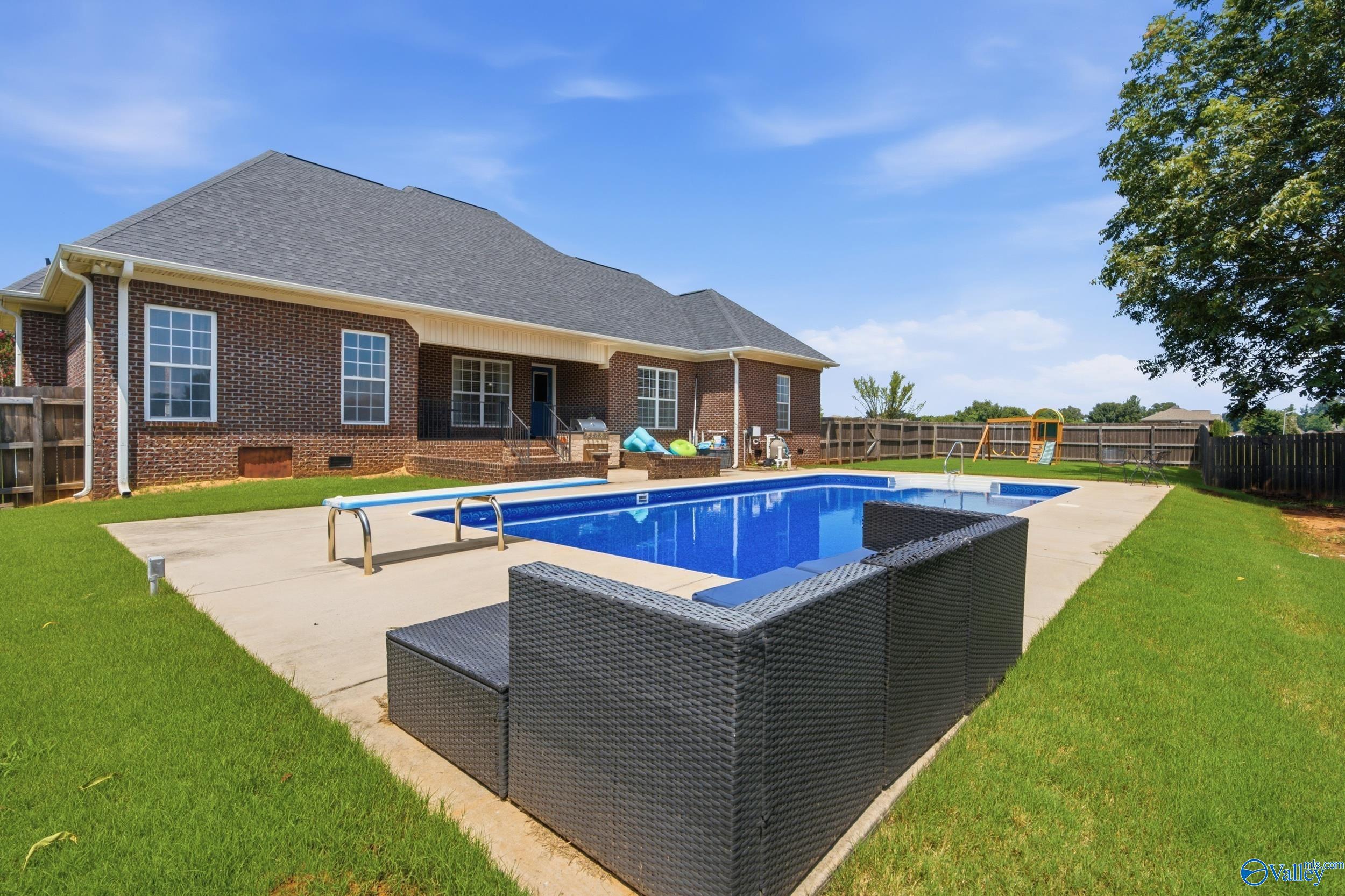 103 Hillbrook Drive