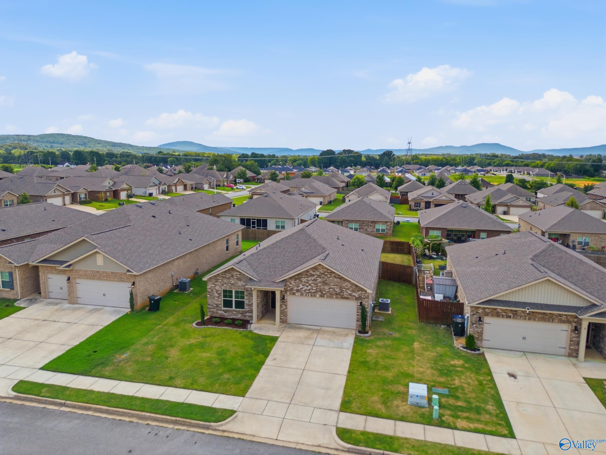 133 Rolling Green Drive