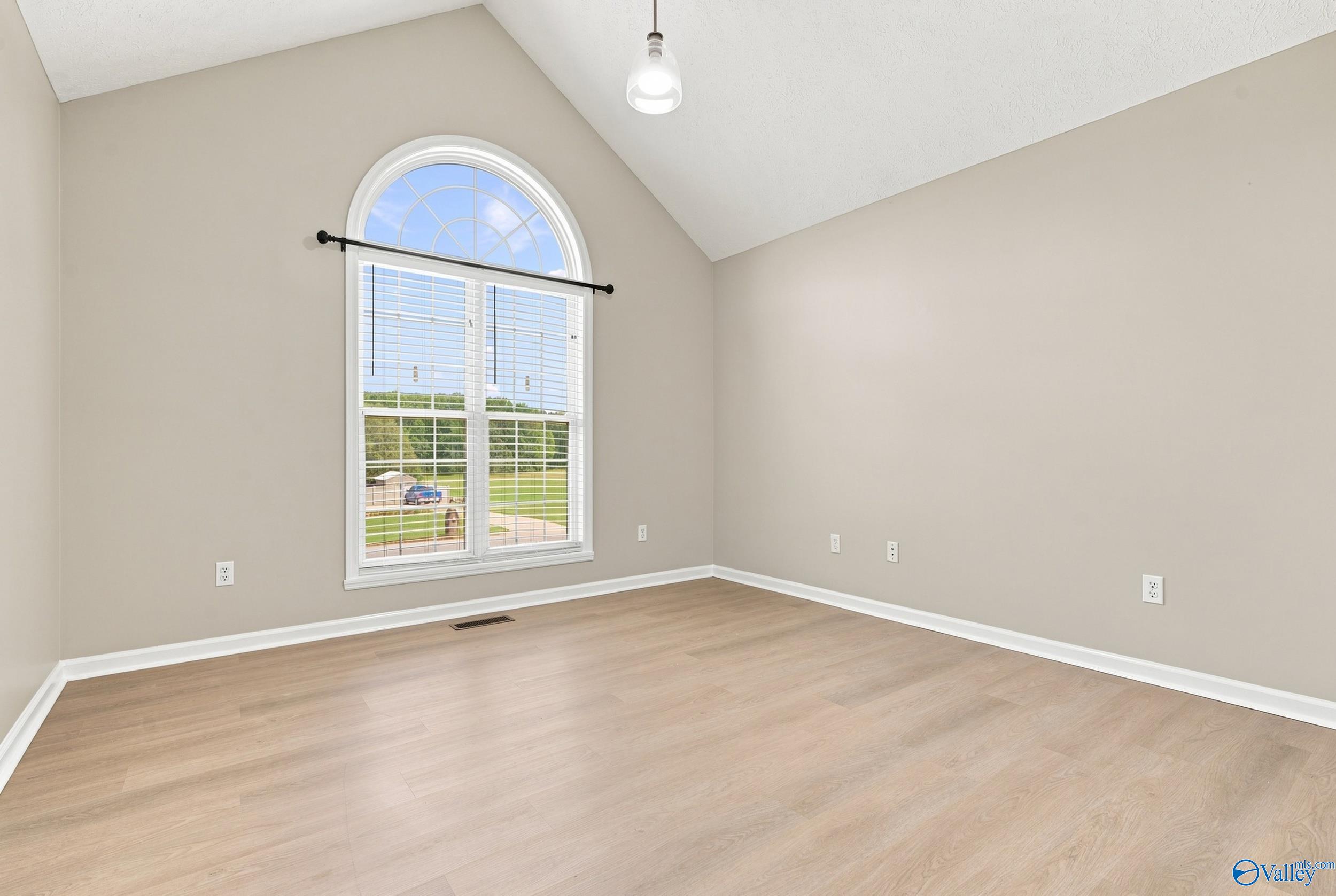 1902 Lillian Drive