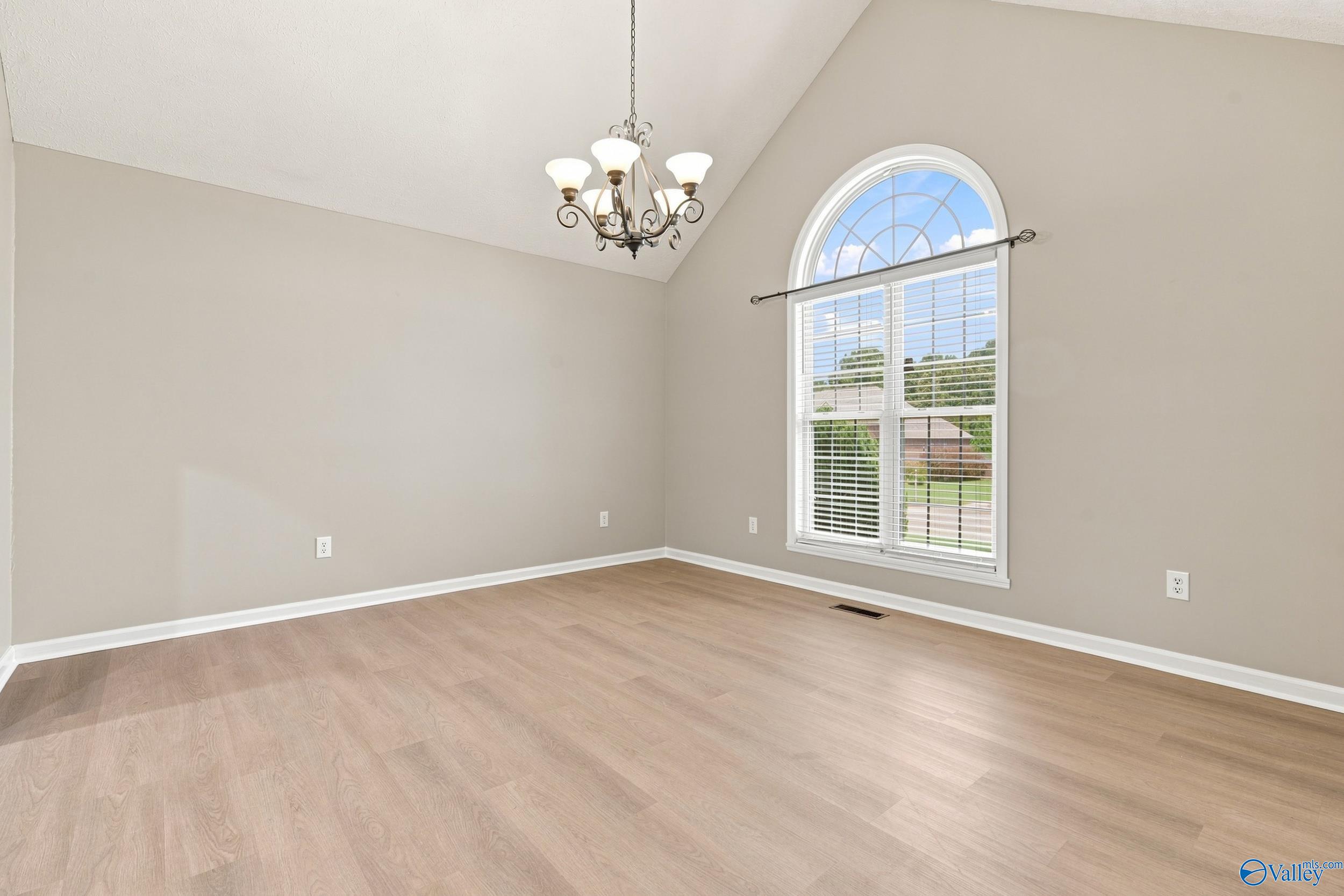 1902 Lillian Drive