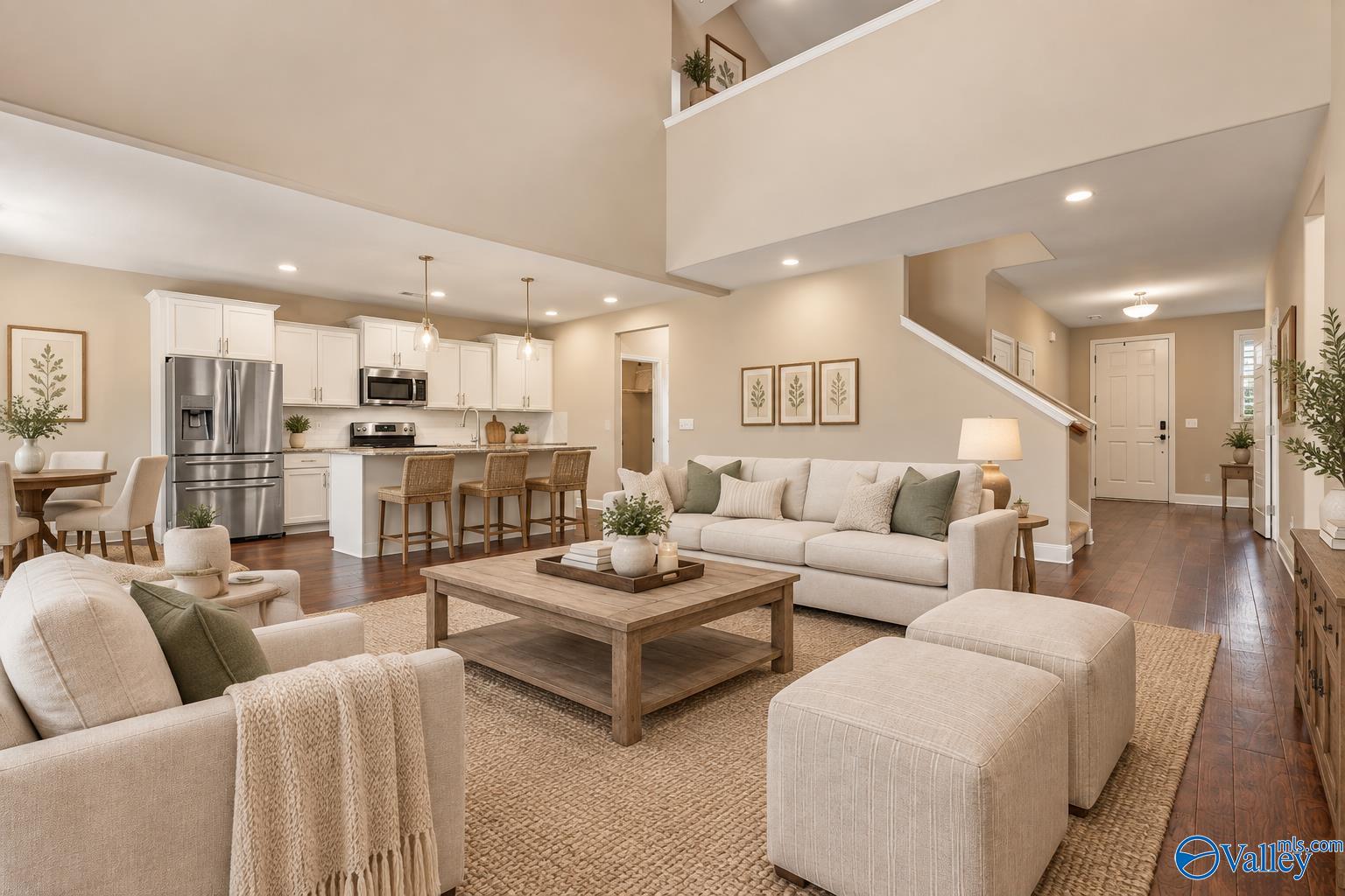 132 Summer Pointe Lane NW